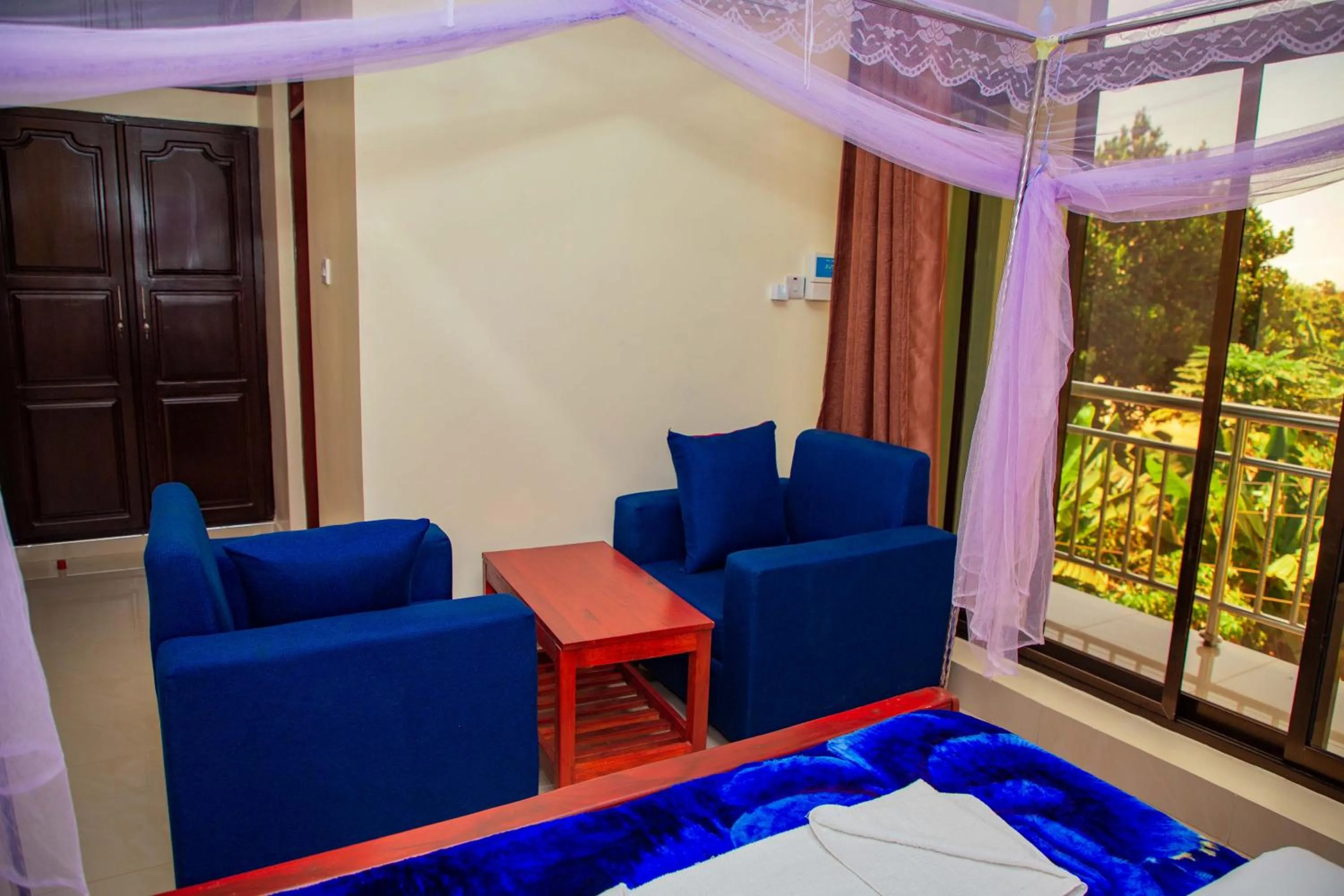 Kilimanjaro White House Hotel