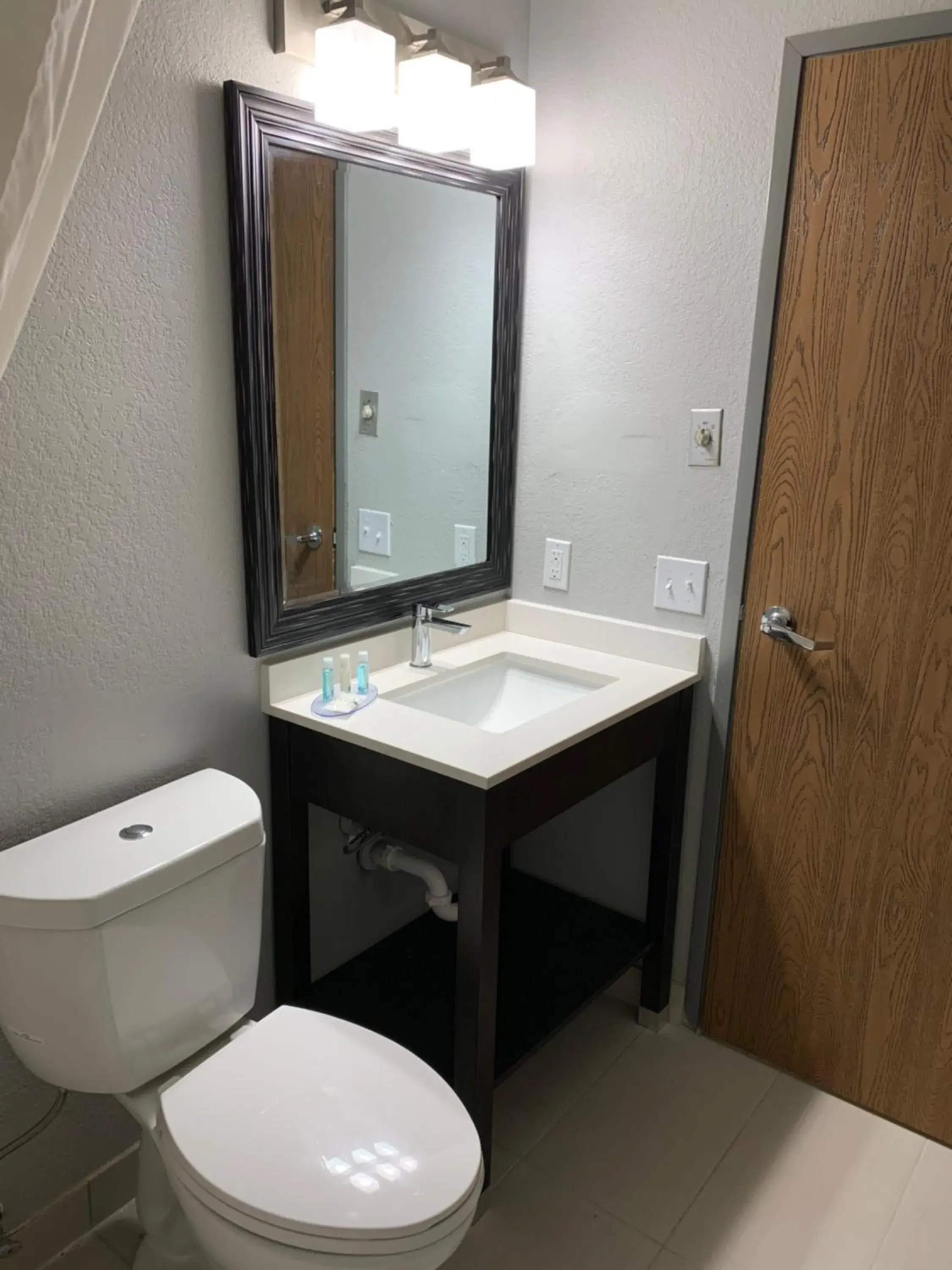 Toilet, Bathroom in Quality Inn Owatonna Near Medical Center
