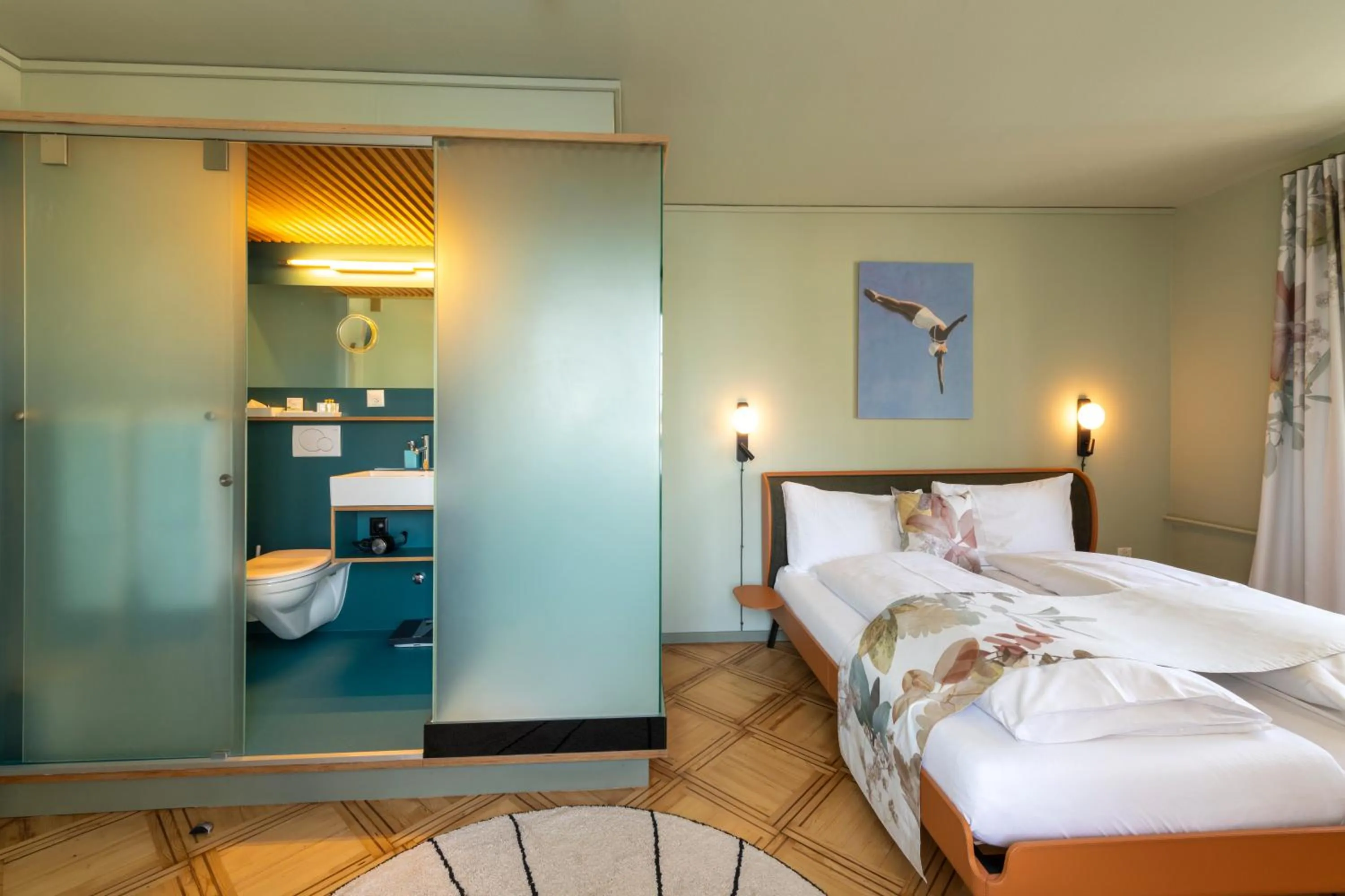 Bed in Hotel an der Aare Swiss Quality