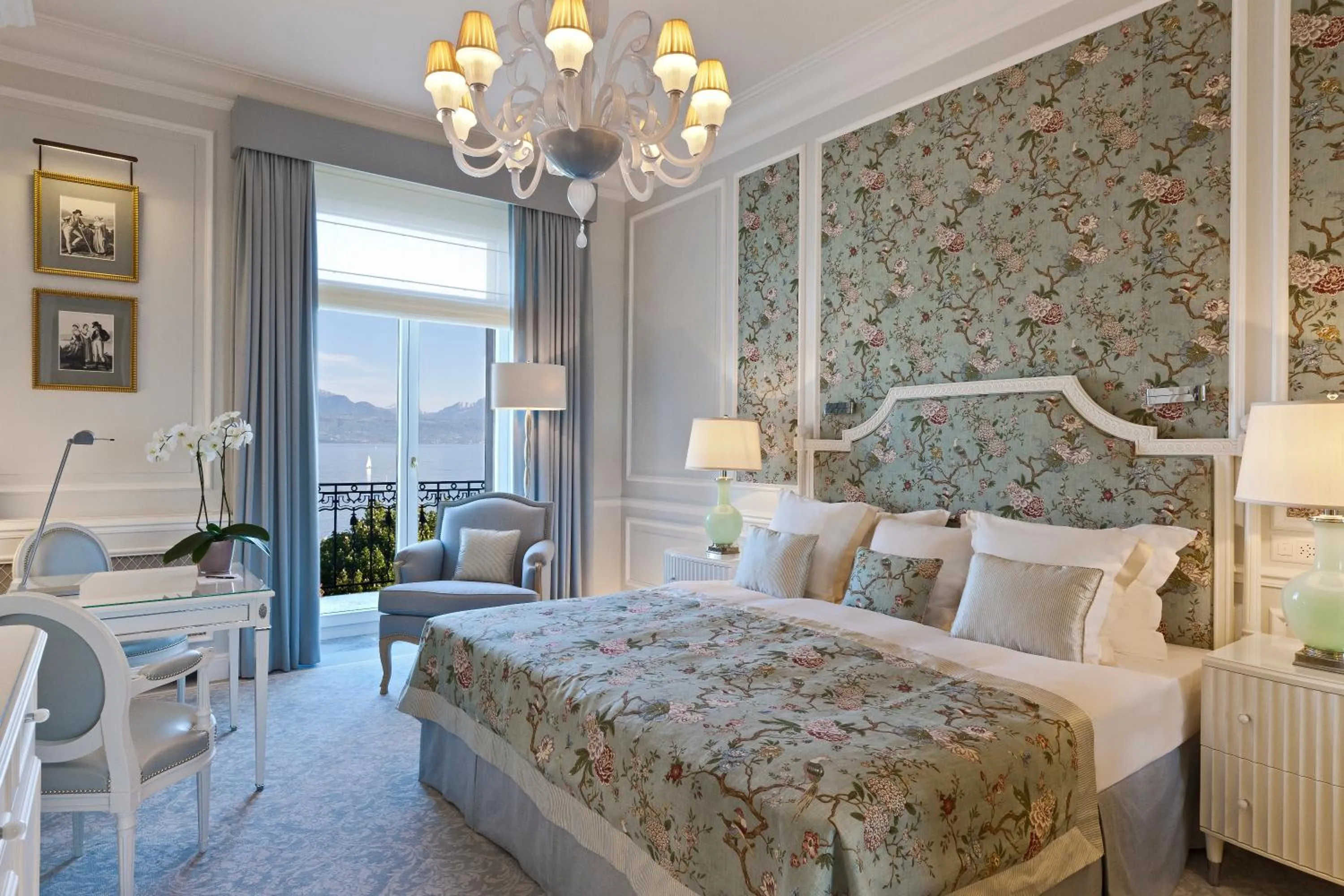 Bedroom, Bed in Beau-Rivage Palace