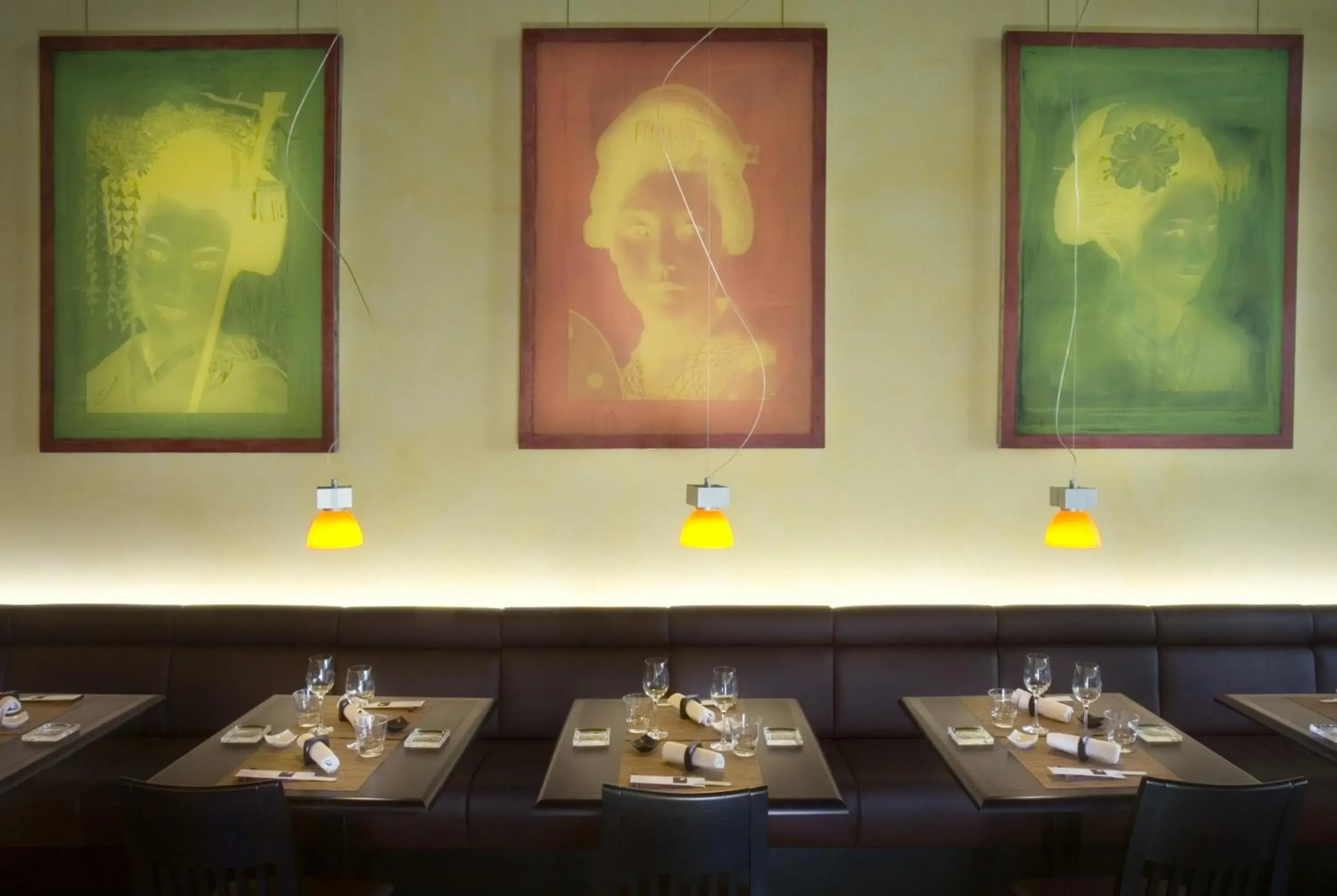 Restaurant/places to eat in Beau-Rivage Palace Restaurant/places to eat in Beau-Rivage Palace