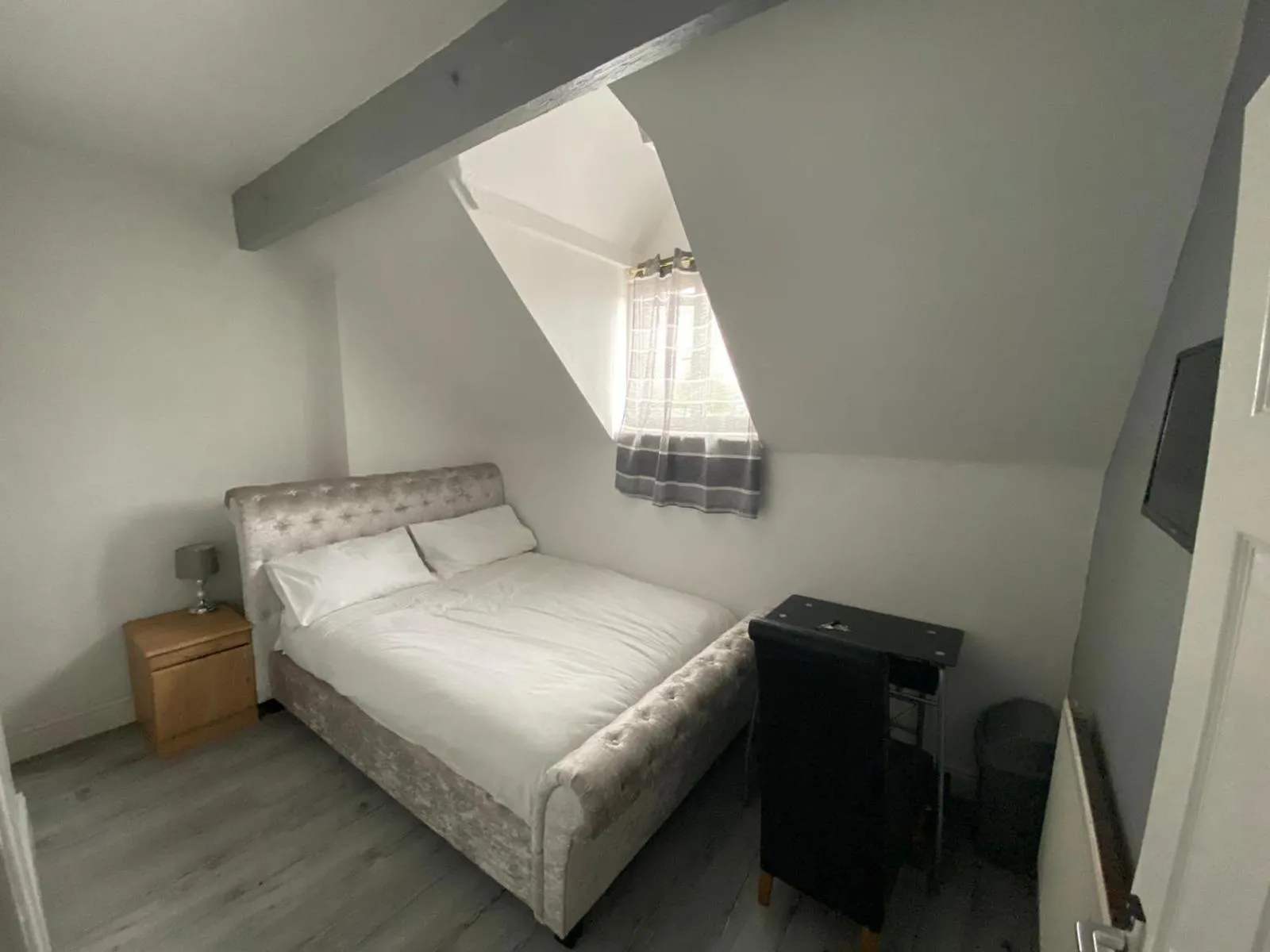 Bed in Glorious catering & Restaurant BnB