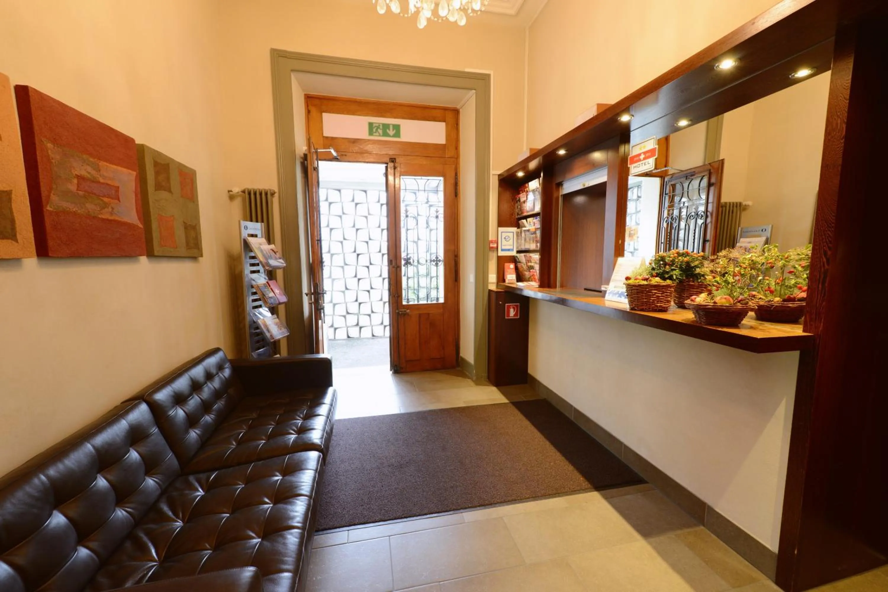 Lobby or reception in Hôtel du Marché