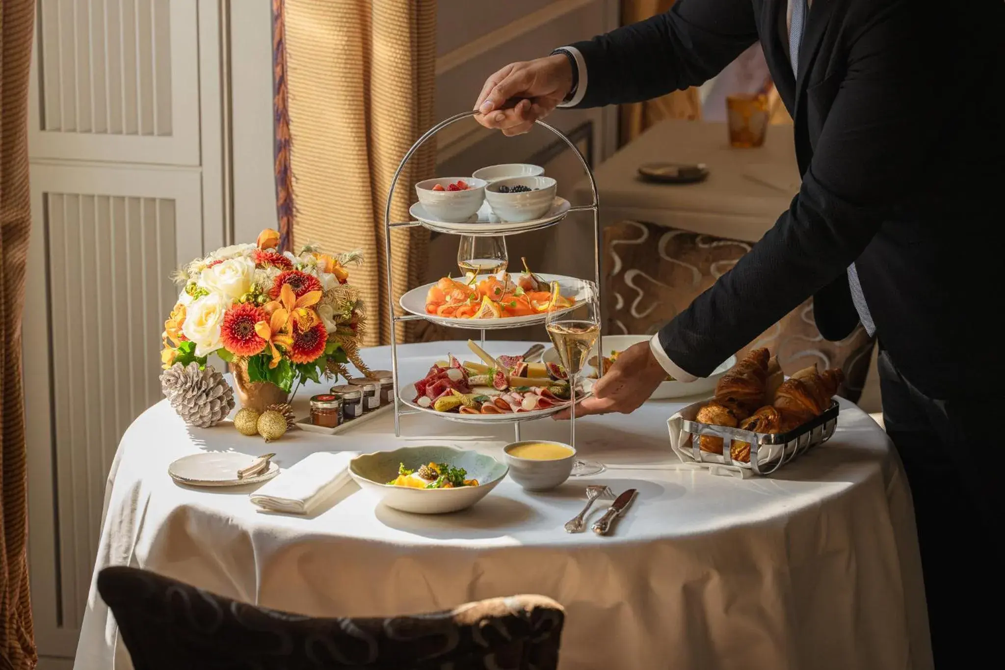 Restaurant/places to eat in Beau-Rivage Genève Restaurant/places to eat in Beau-Rivage Genève