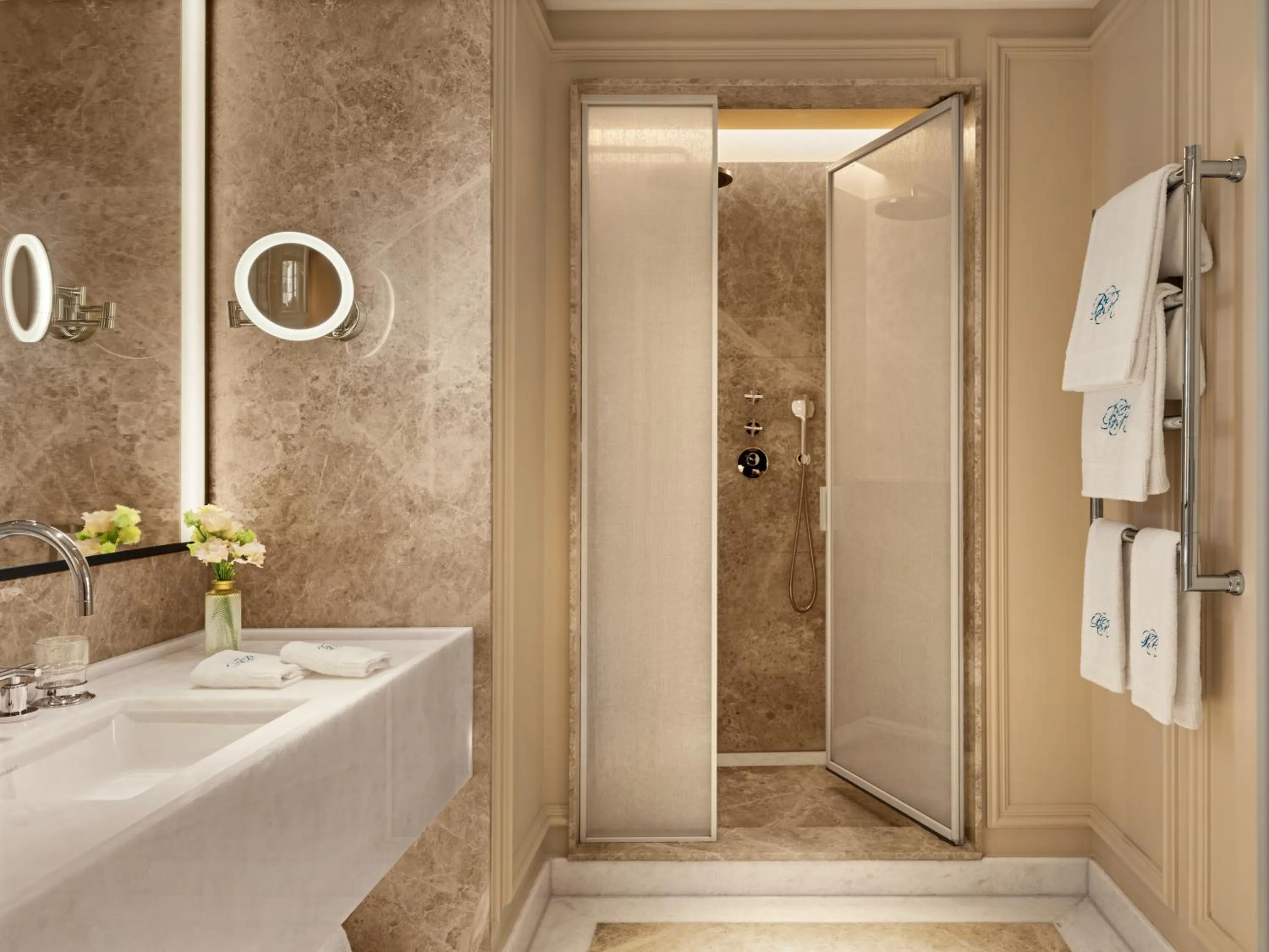 Bathroom in Beau-Rivage Genève