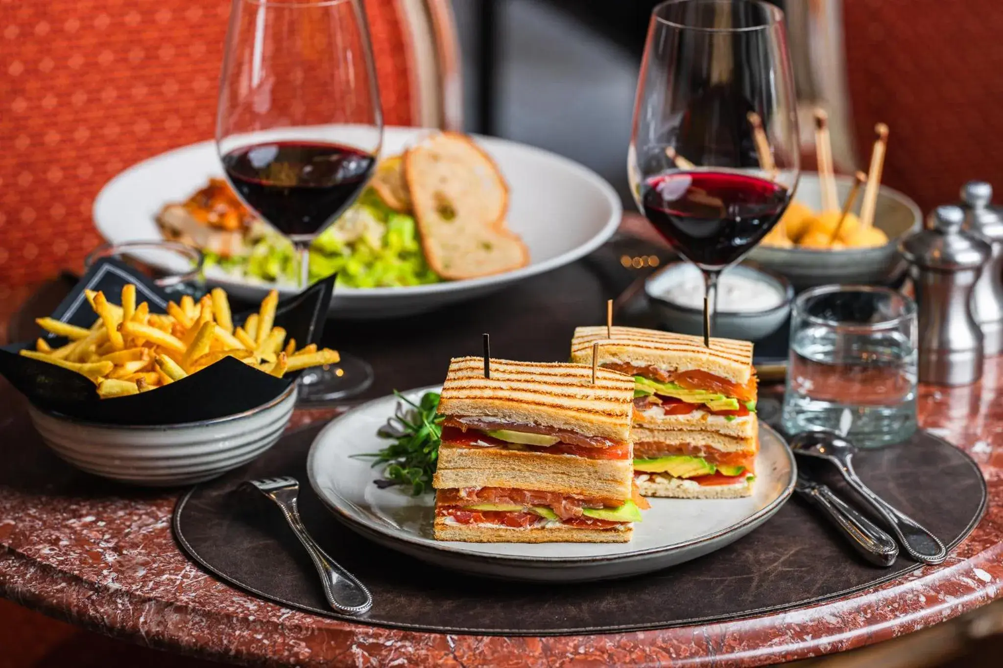 Restaurant/places to eat in Beau-Rivage Genève Restaurant/places to eat in Beau-Rivage Genève