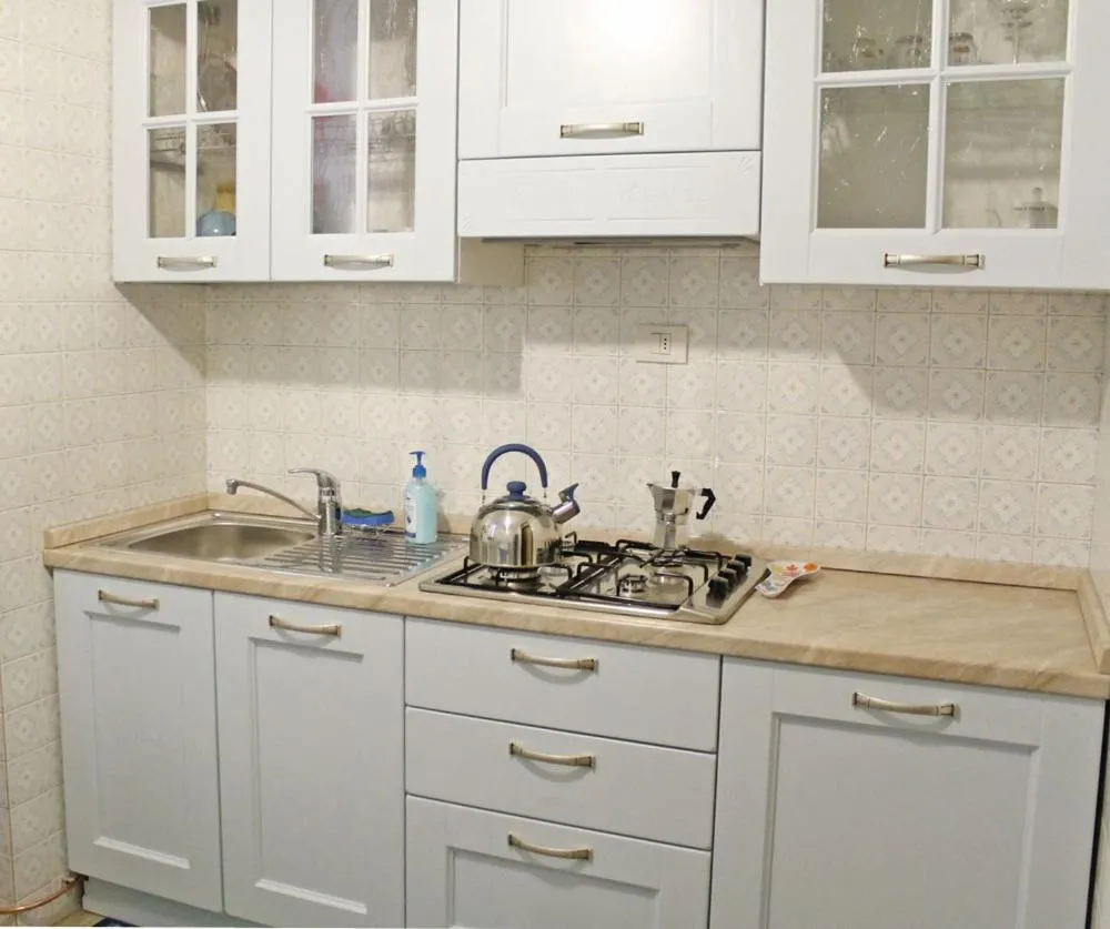 Kitchen or kitchenette in River House