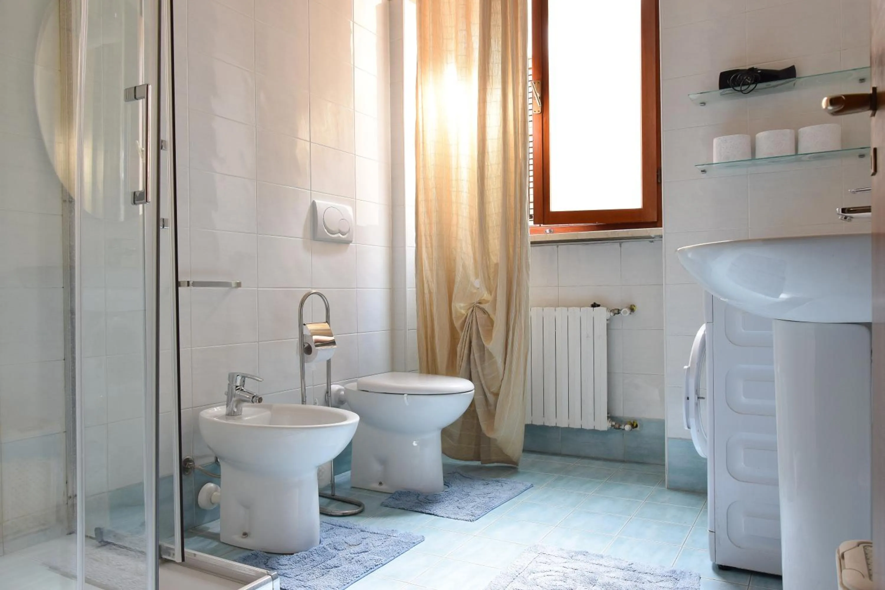 Shower in River House