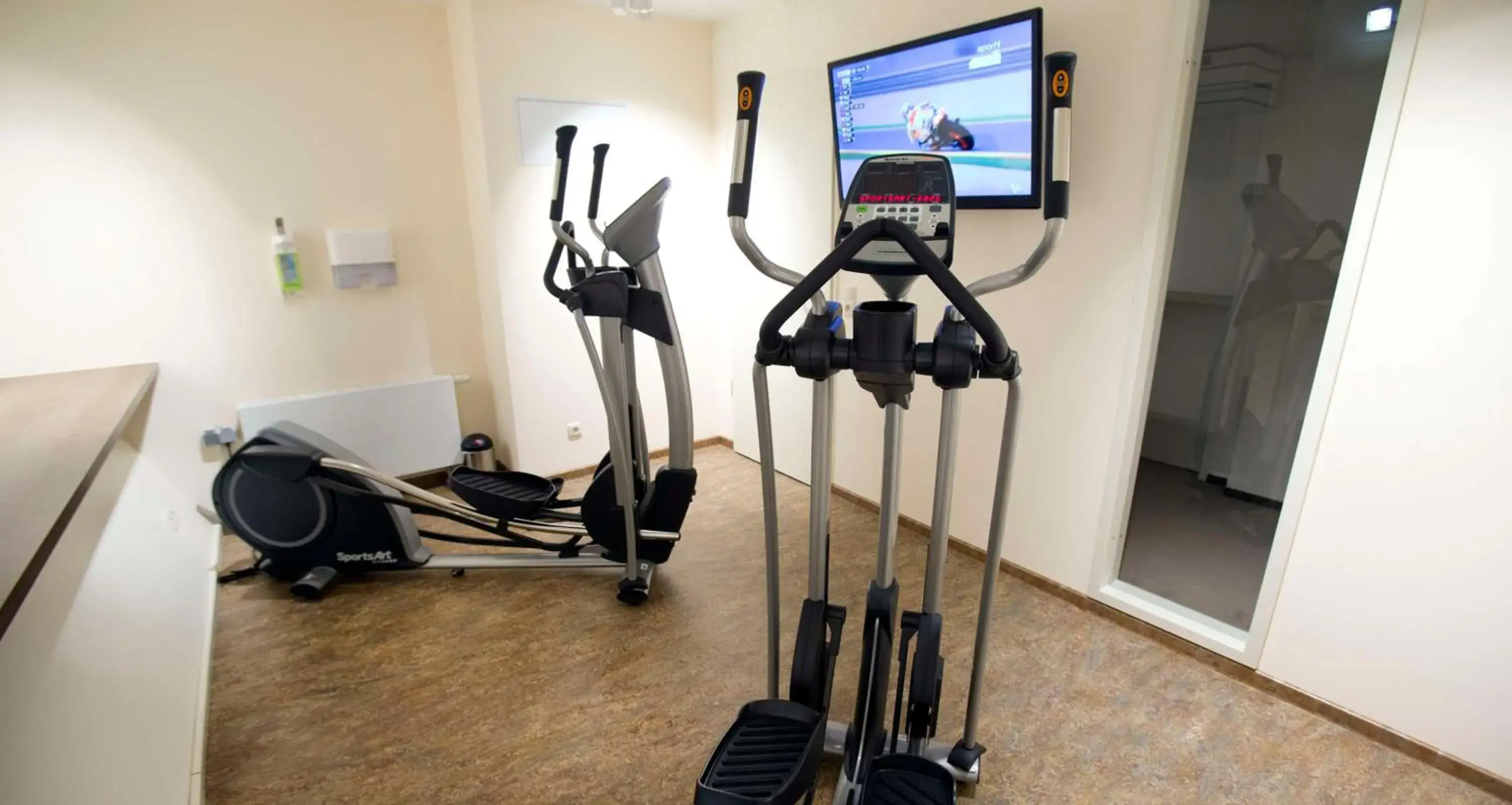 Fitness centre/facilities in Best Western Plus Hotel Bremerhaven Fitness centre/facilities in Best Western Plus Hotel Bremerhaven