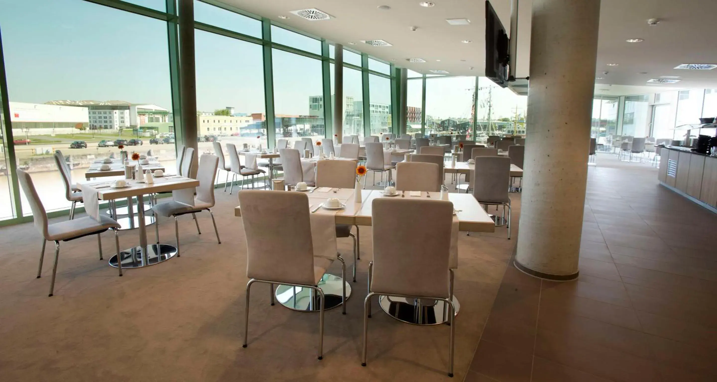 Breakfast in Best Western Plus Hotel Bremerhaven Breakfast in Best Western Plus Hotel Bremerhaven