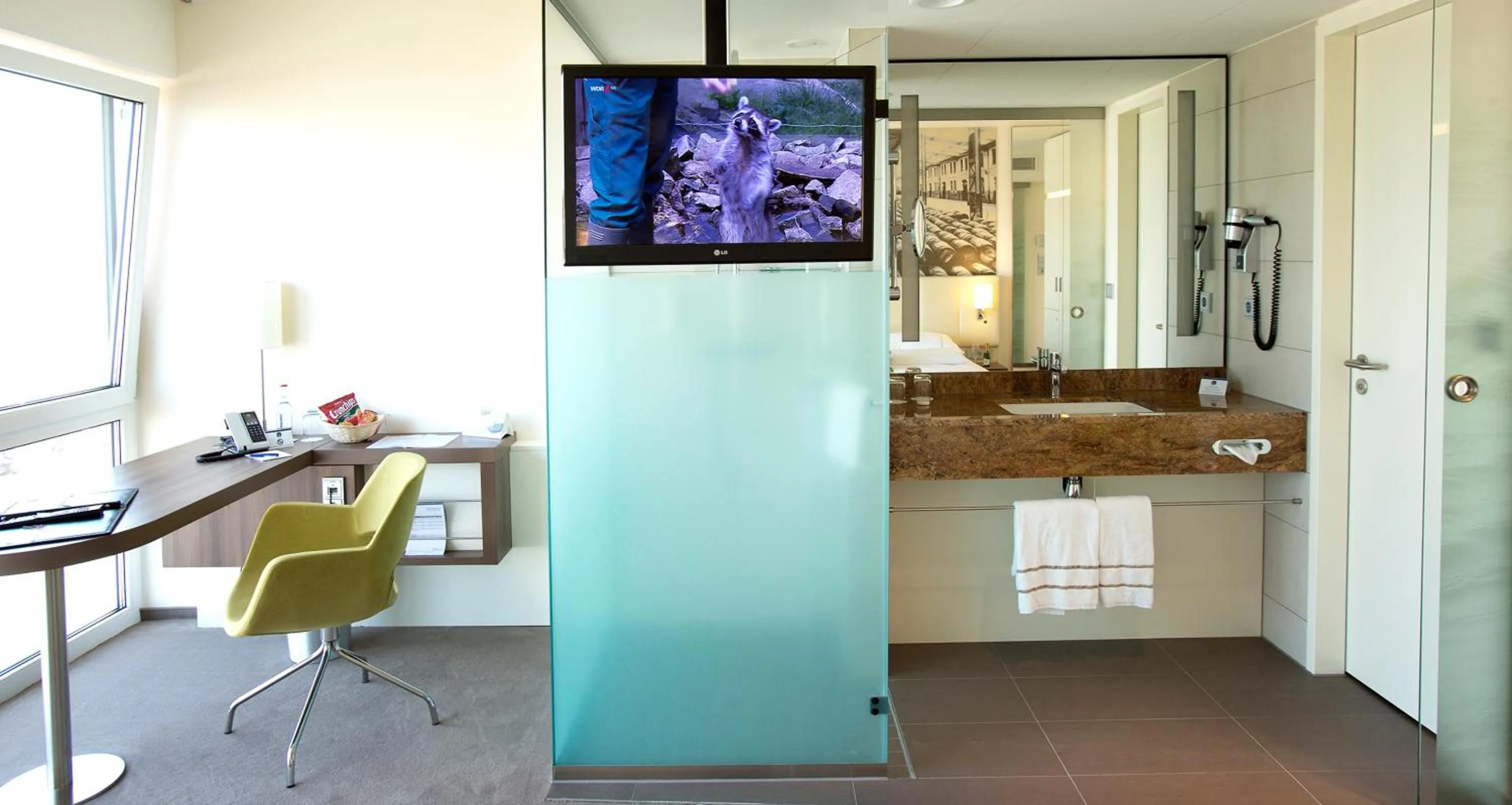 Bathroom in Best Western Plus Hotel Bremerhaven