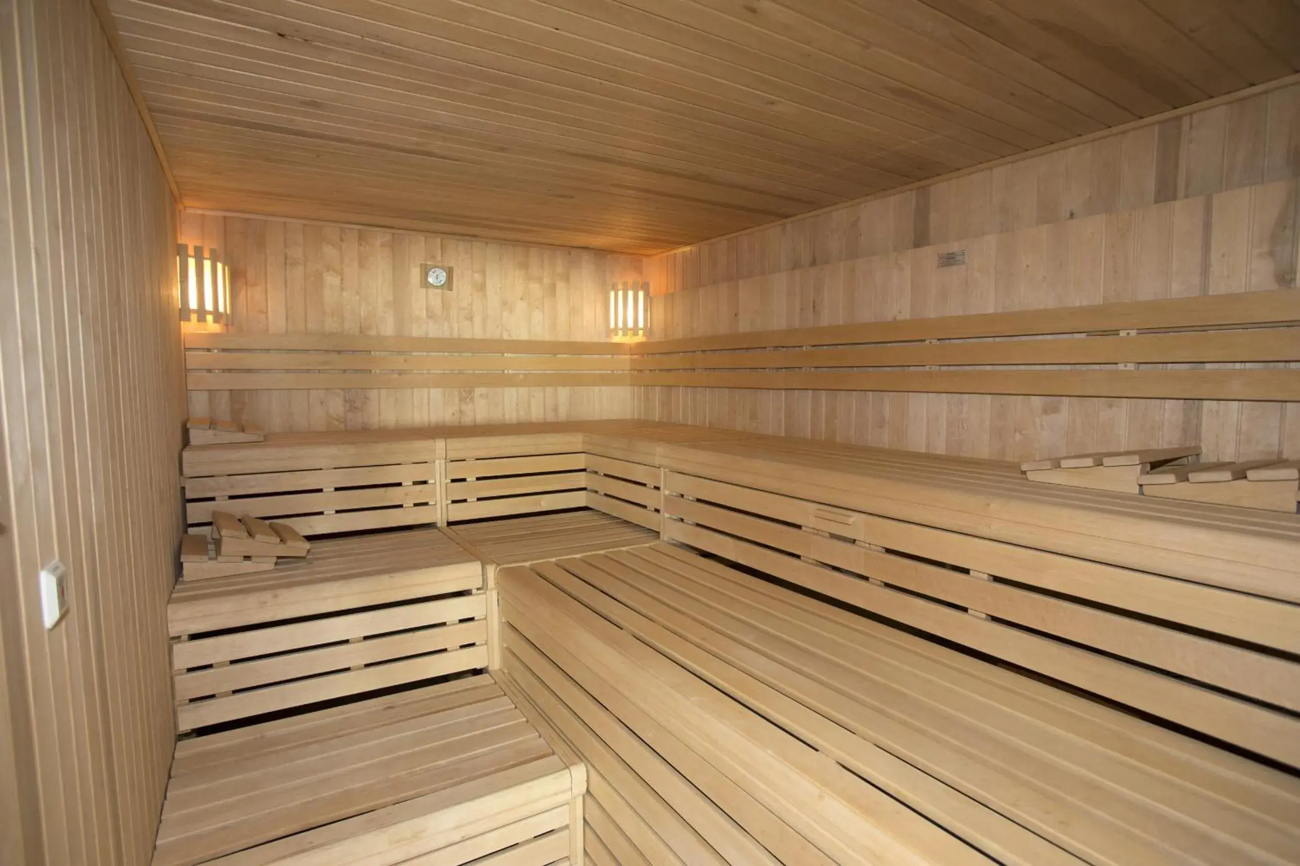 Spa and wellness centre/facilities in Best Western Plus Hotel Bremerhaven Spa and wellness centre/facilities in Best Western Plus Hotel Bremerhaven