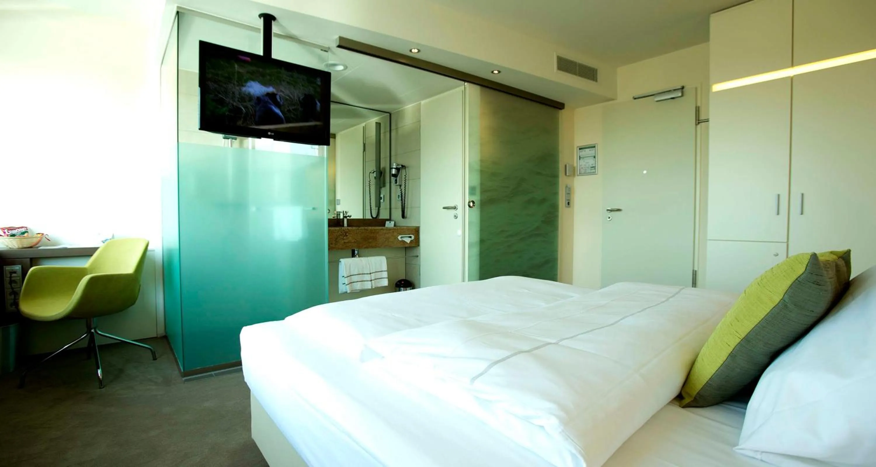 Bed in Best Western Plus Hotel Bremerhaven