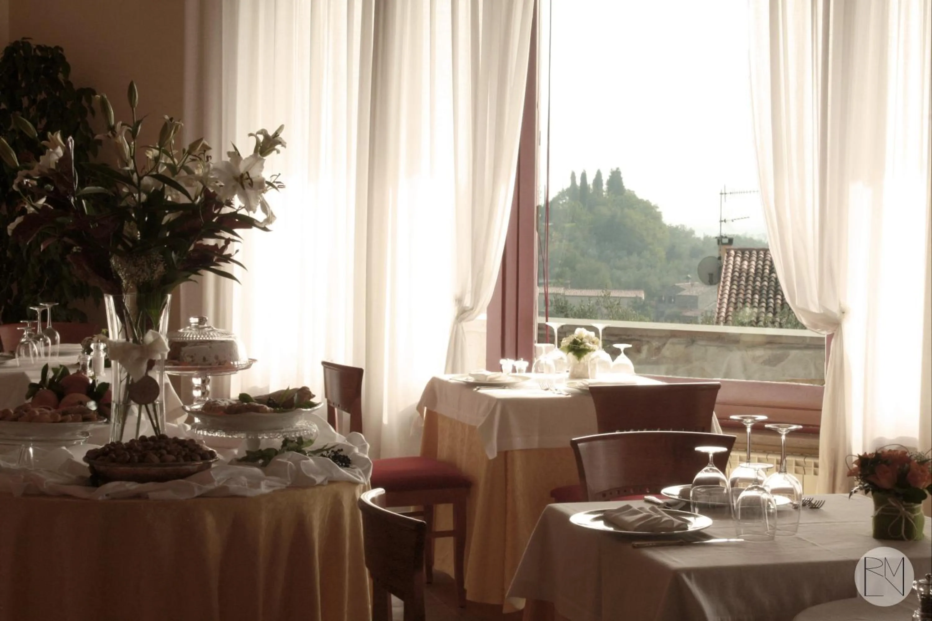 Restaurant/places to eat in Locanda Viridarium