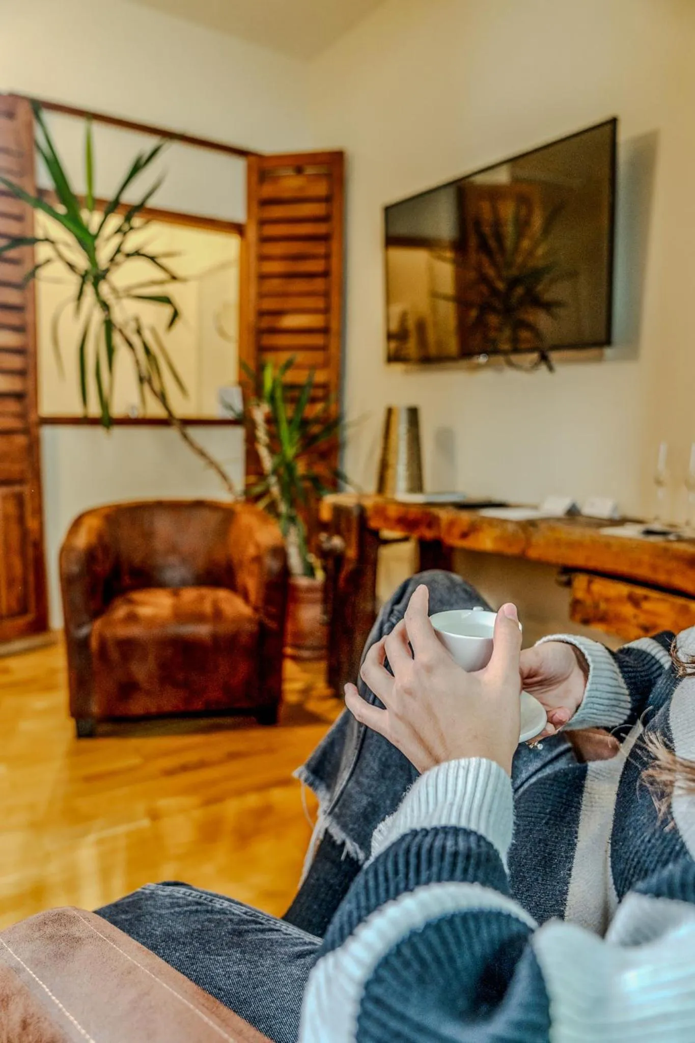 Seating area in Demeures & Châteaux Auberge de la Tour - Hôtel & Restaurants - Marcolès Auvergne