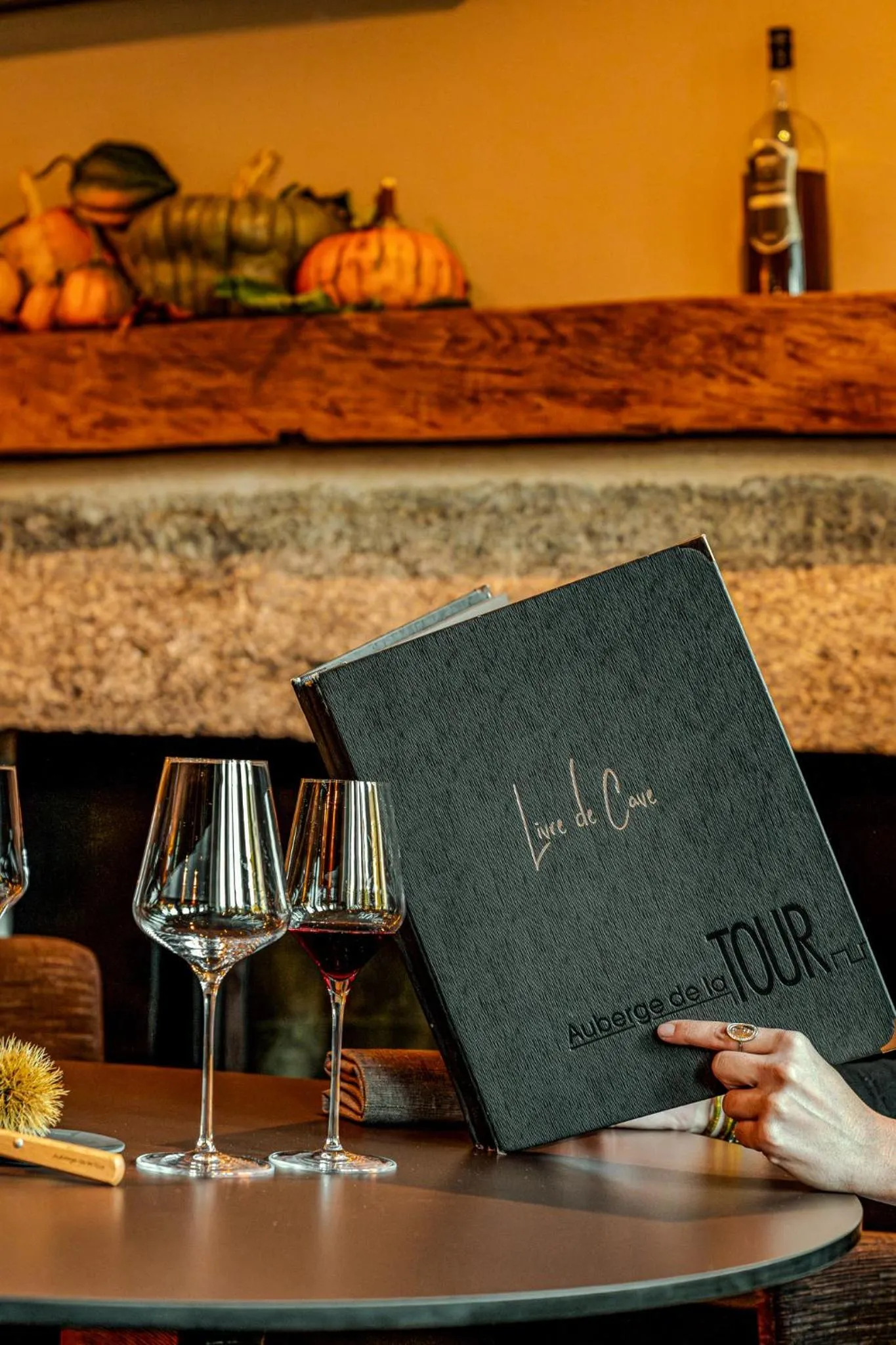 Restaurant/places to eat in Demeures & Châteaux Auberge de la Tour - Hôtel & Restaurants - Marcolès Auvergne