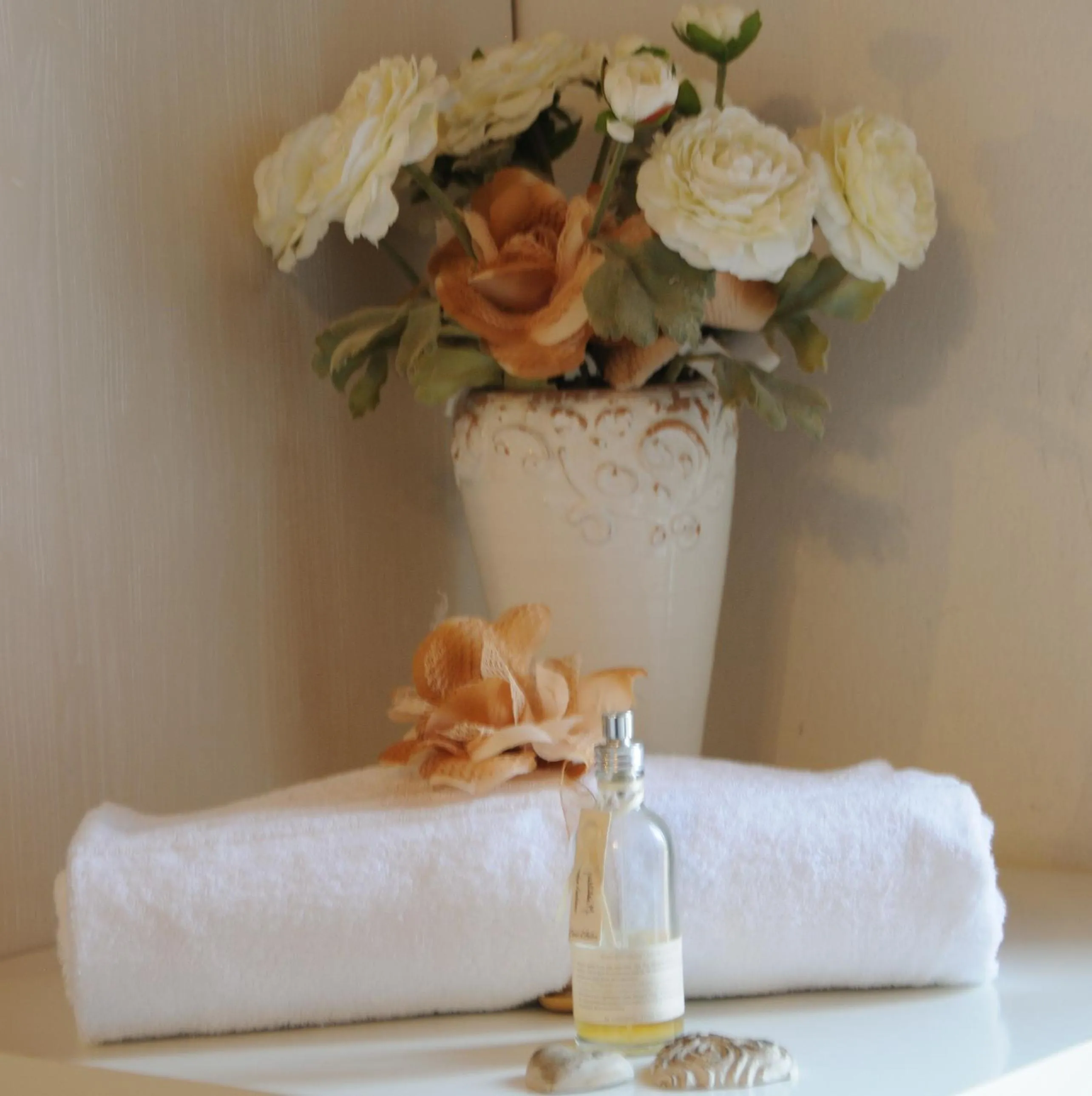 Decorative detail in Casa Novecento "Rooms & apartments"