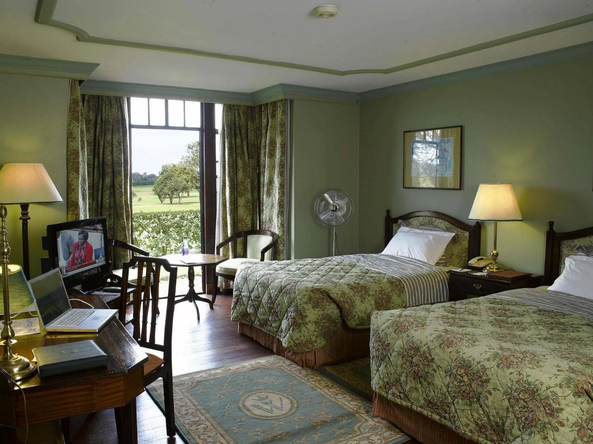 Bed in Windsor Golf Hotel & Country Club