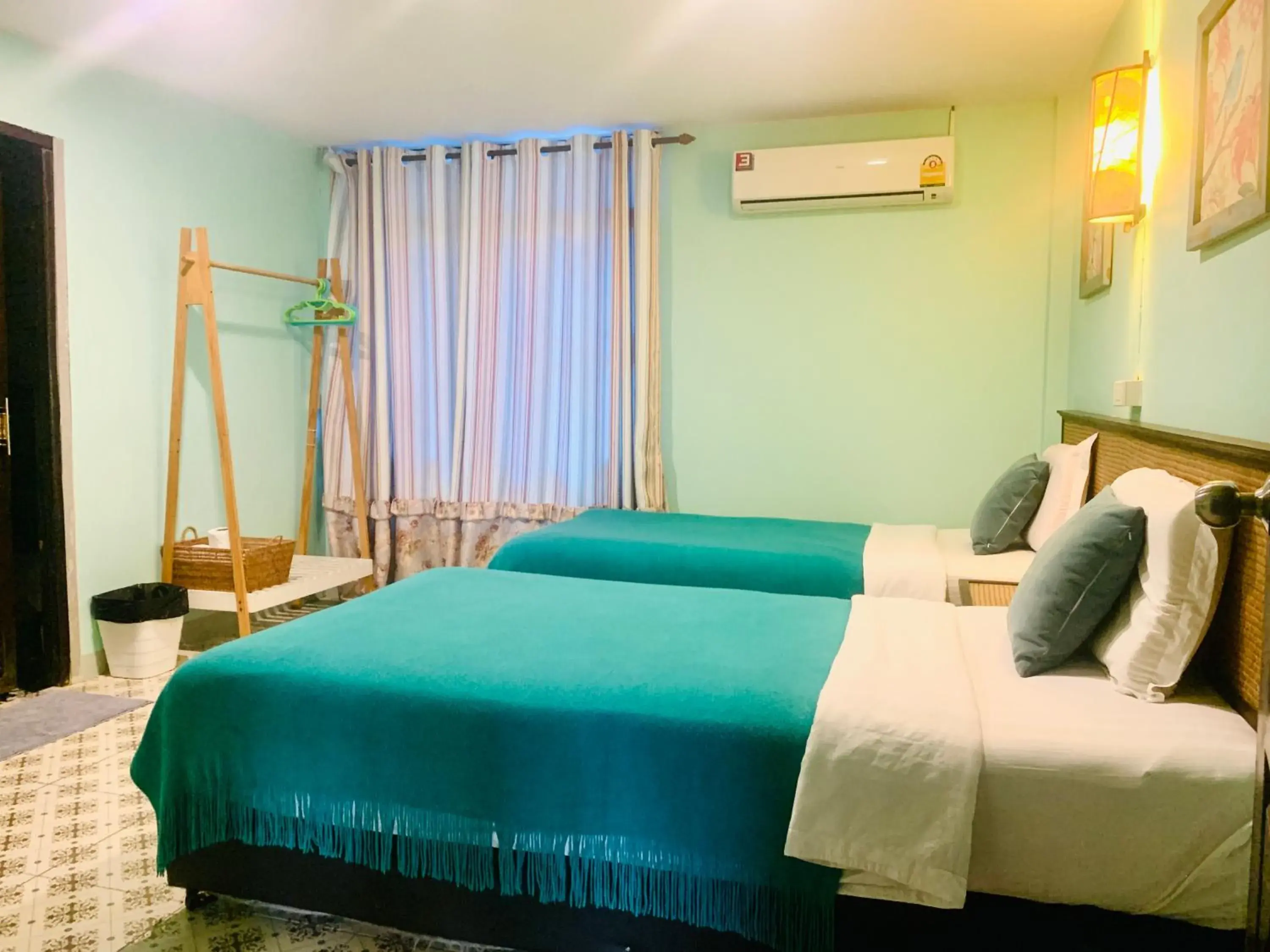 Twin Room with Private Bathroom in Dream Garden Villa Hotel Night Bazaar ChiangMai Twin Room with Private Bathroom in Dream Garden Villa Hotel Night Bazaar ChiangMai