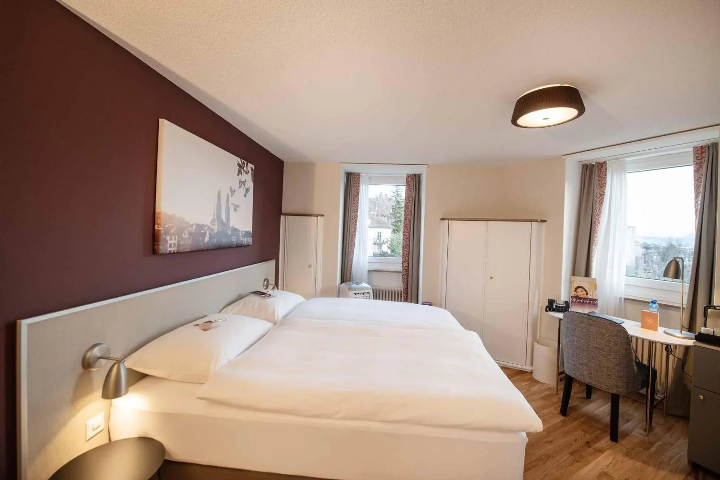 Photo of the whole room, Bed in Sorell Hotel Rex Photo of the whole room, Bed in Sorell Hotel Rex