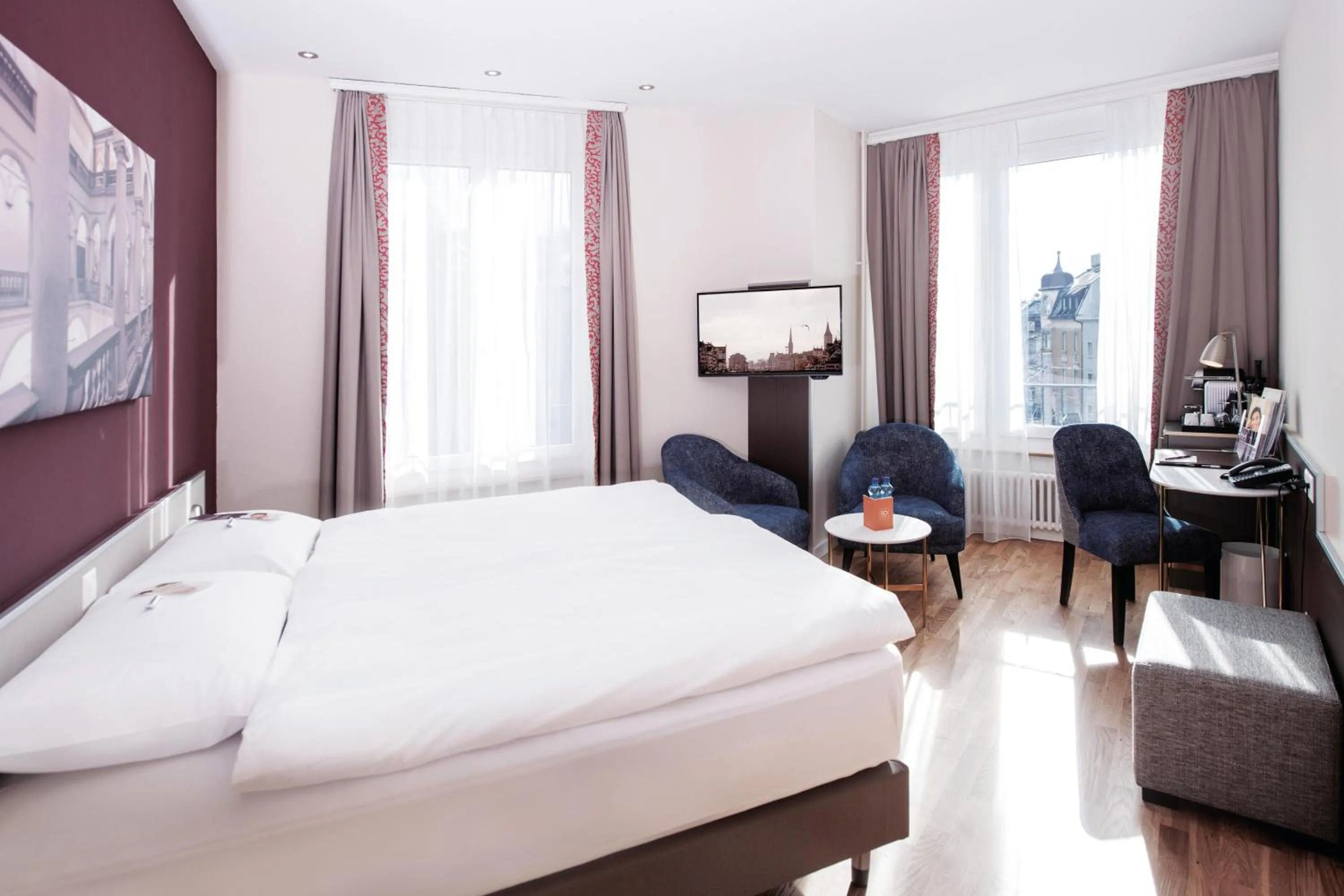 Bed in Sorell Hotel Rex Zürich