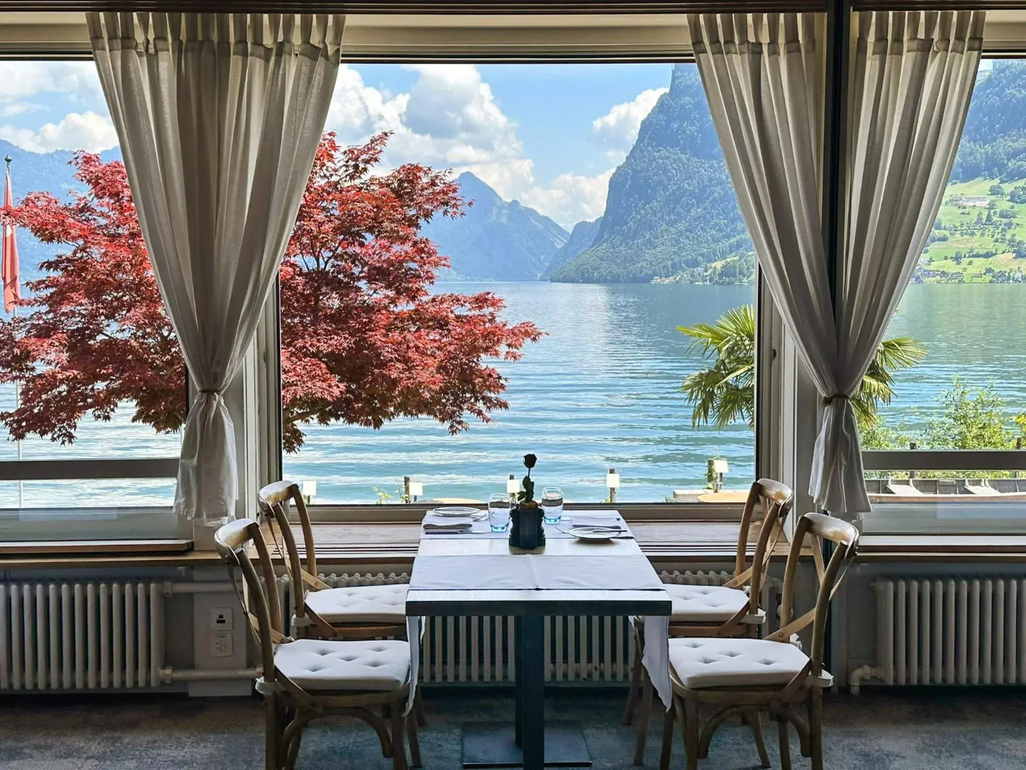 Restaurant/places to eat in Seehotel Kastanienbaum Restaurant/places to eat in Seehotel Kastanienbaum