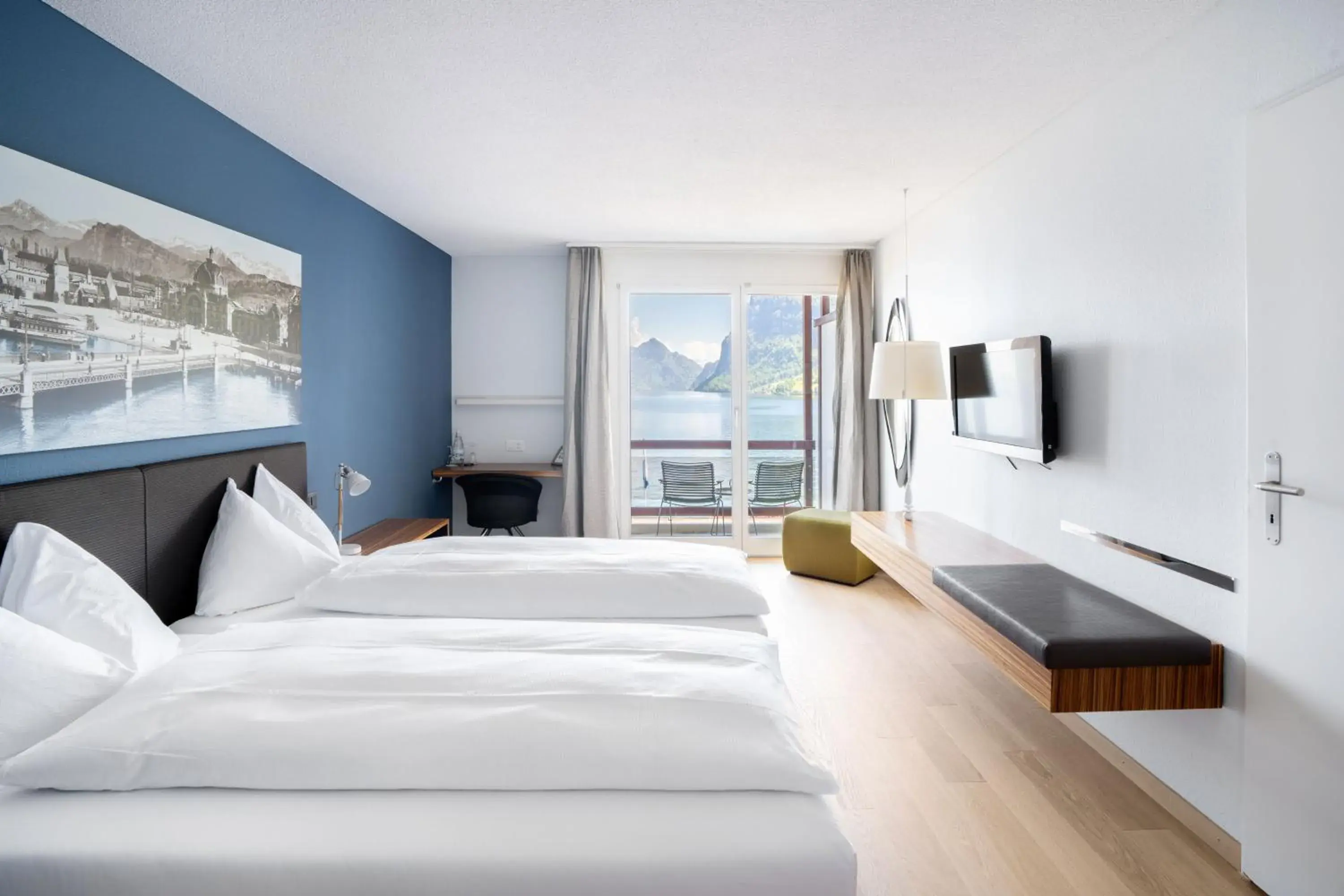 Bed in Seehotel Kastanienbaum Bed in Seehotel Kastanienbaum