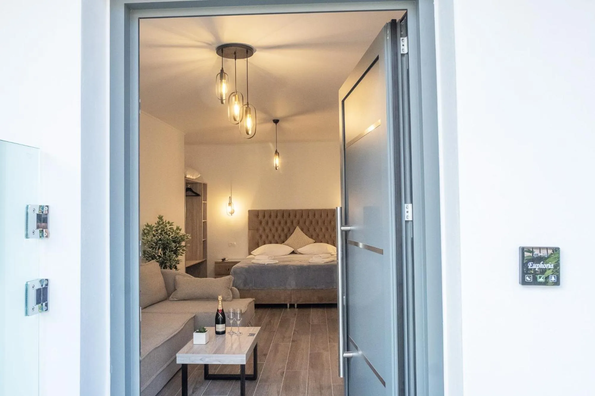 Bed in Serenity Luxe Suites