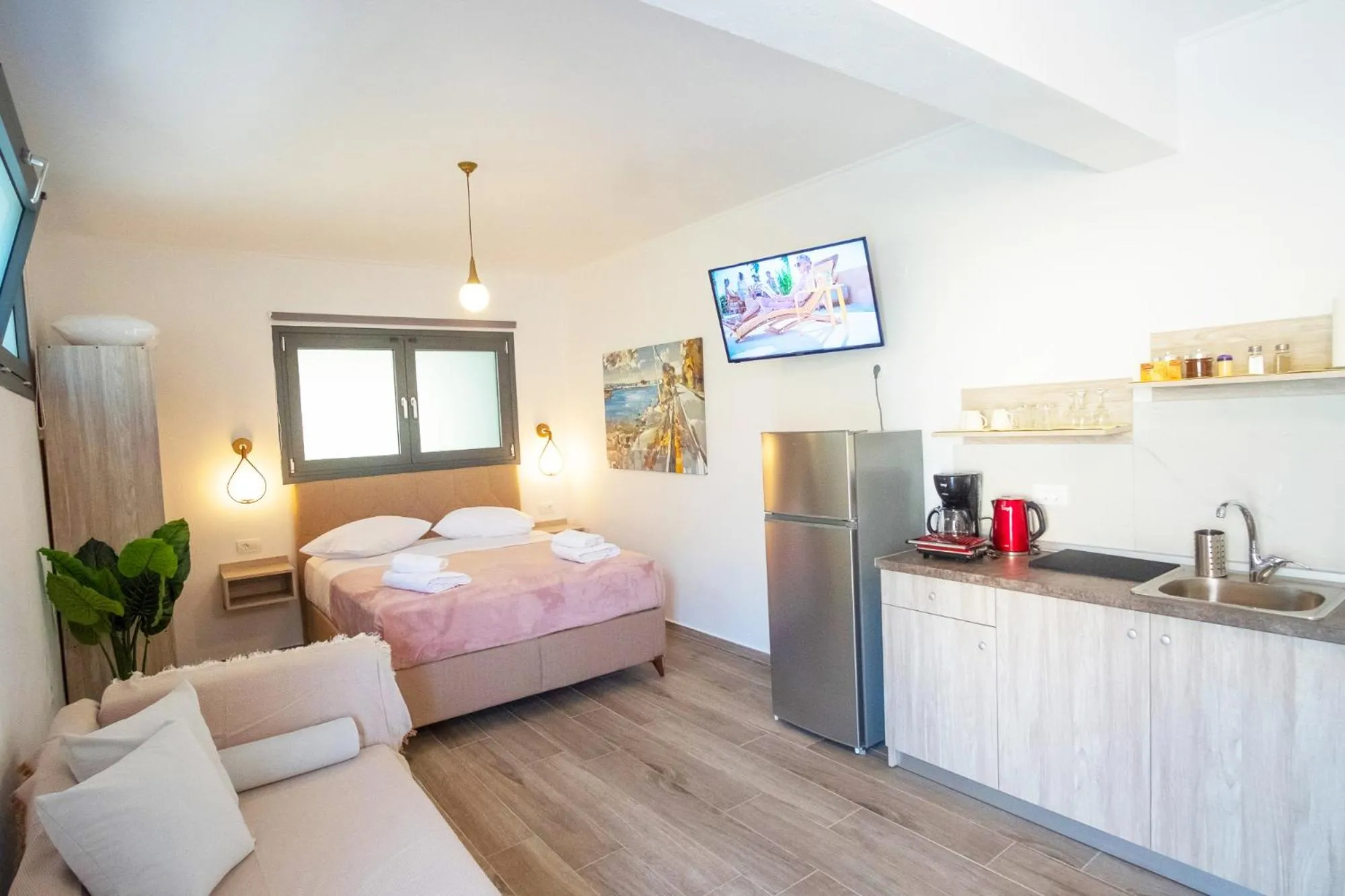 Bed in Serenity Luxe Suites