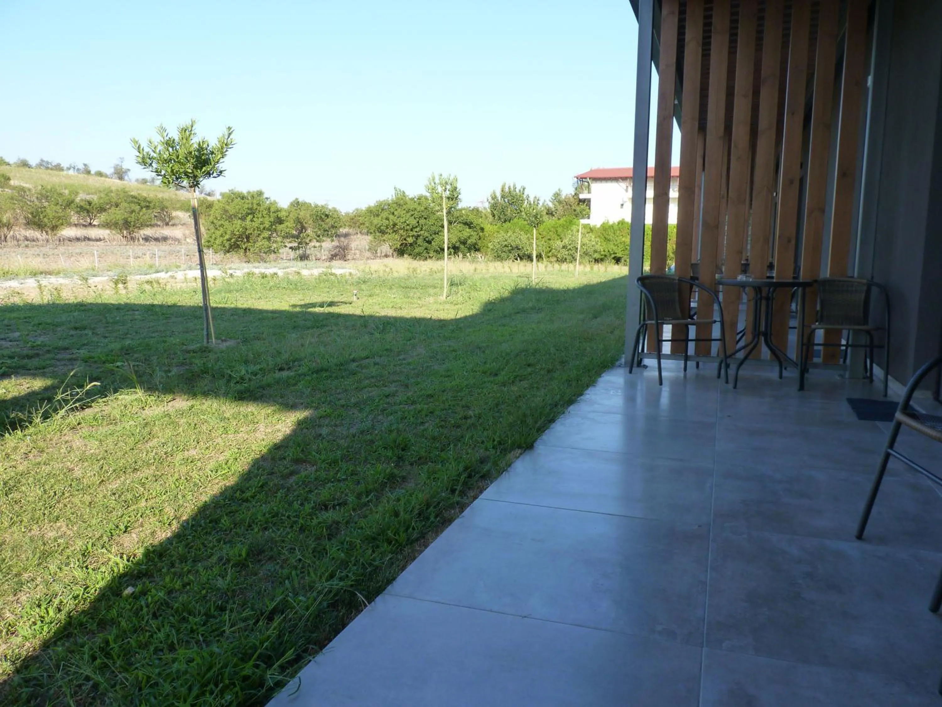 Comfort Suites & Rooms