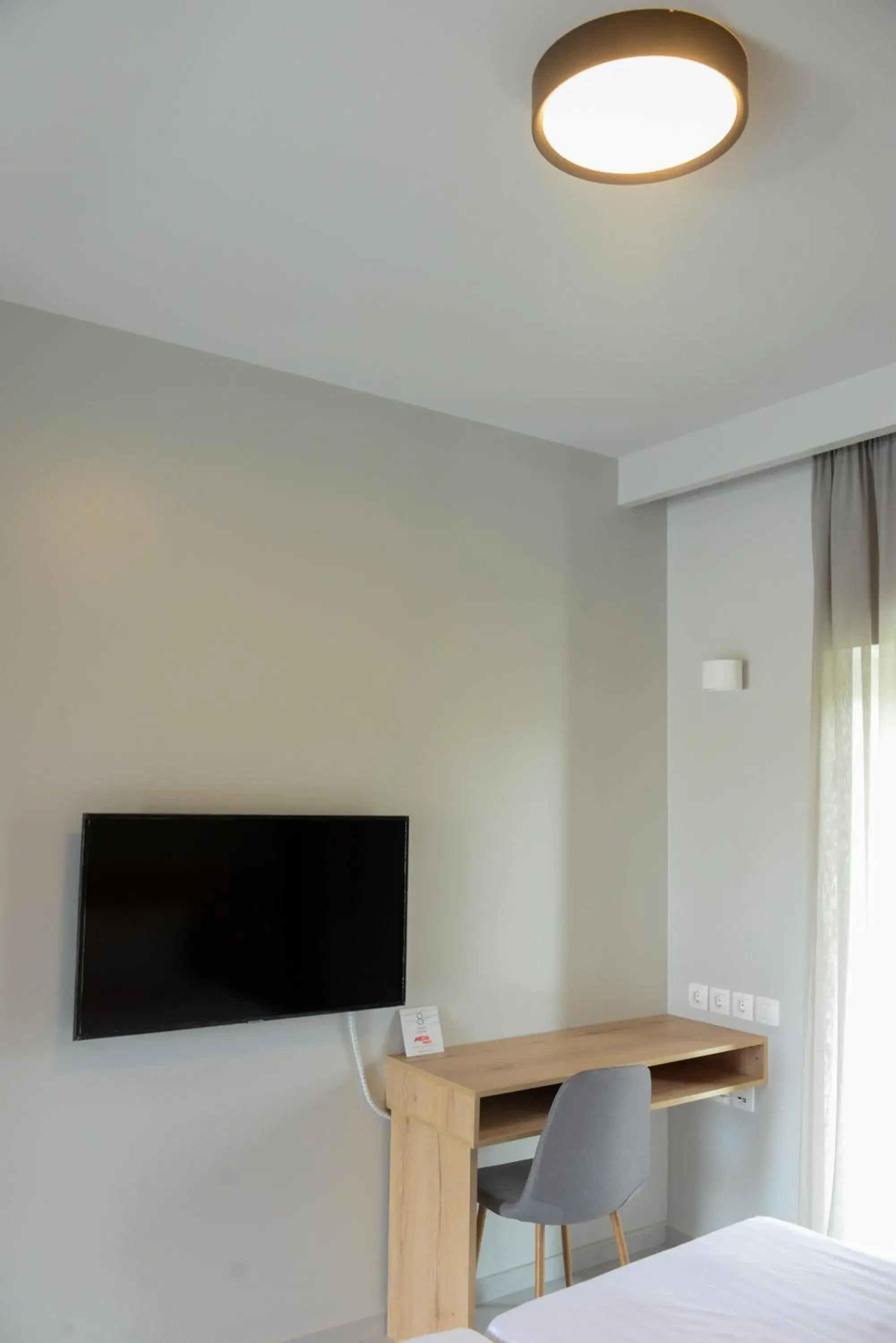 Standard Double Room in Comfort Suites & Rooms Standard Double Room in Comfort Suites & Rooms