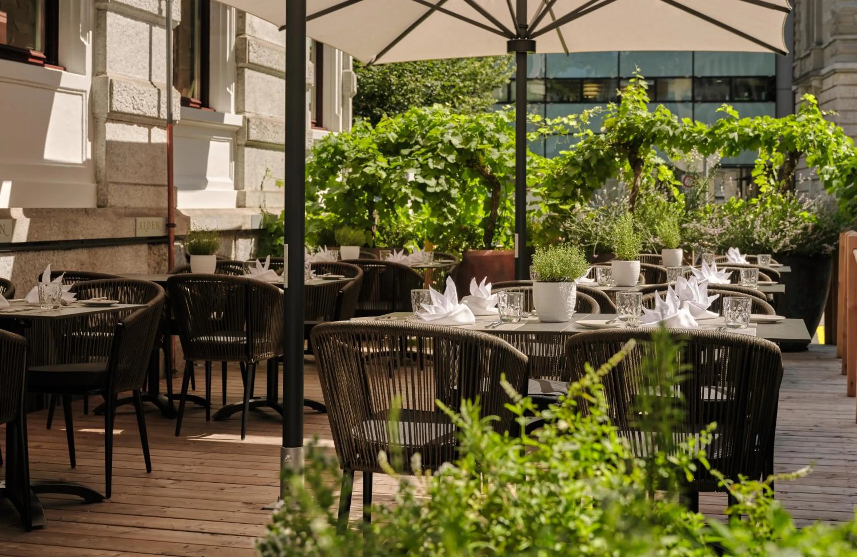 Balcony/Terrace in Hotel Alden Splügenschloss Zürich - Leonardo Limited Edition