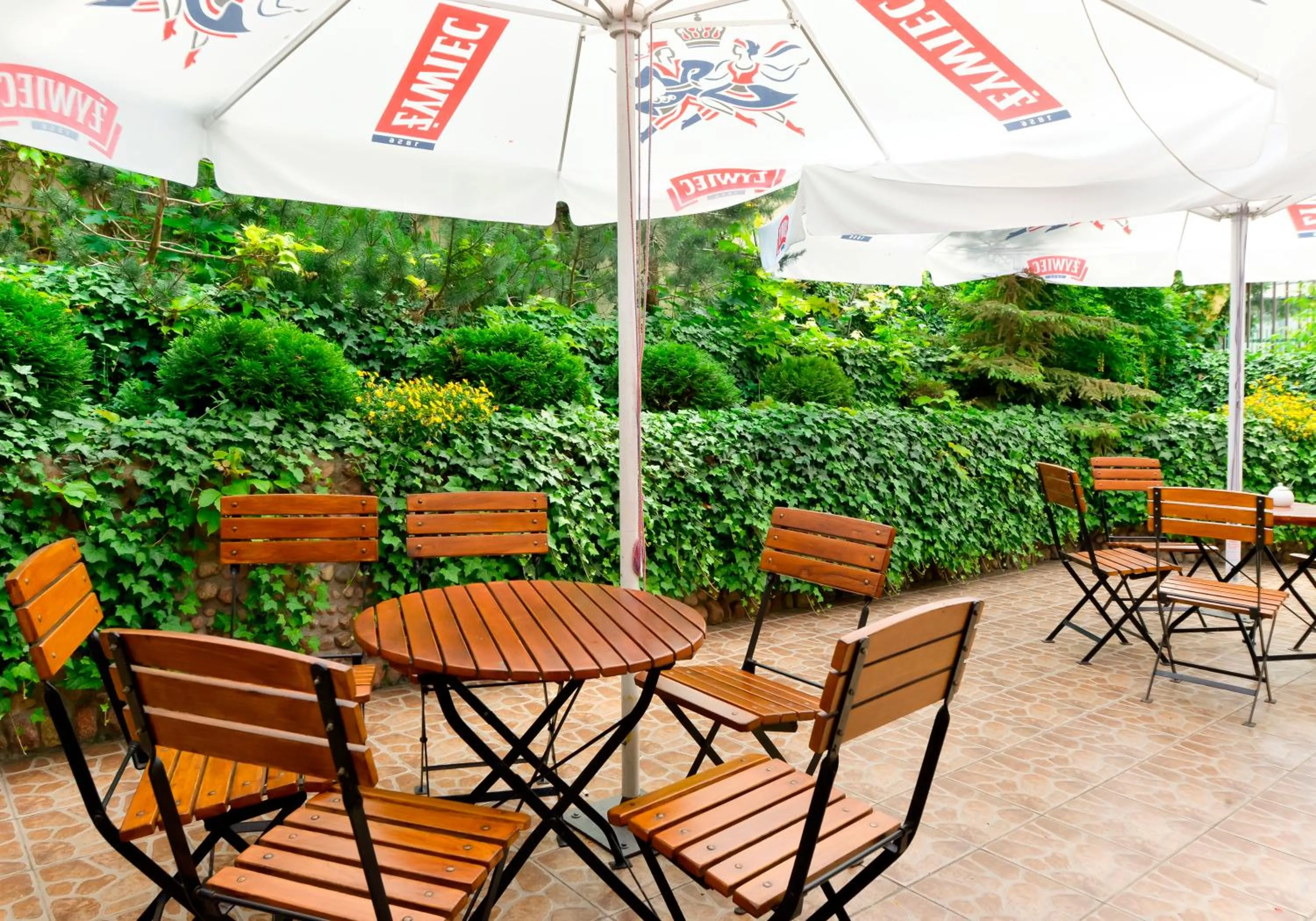 BBQ facilities in Harmonia