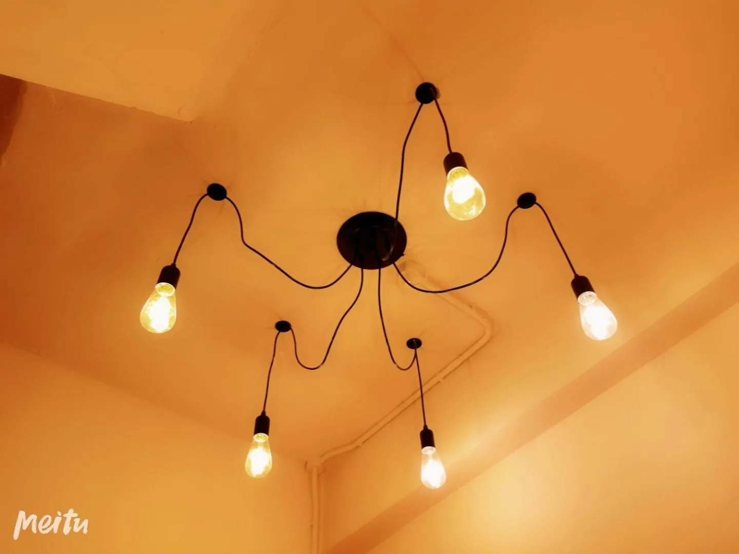 Loft Pals Urbanstay Lodge, Kapit