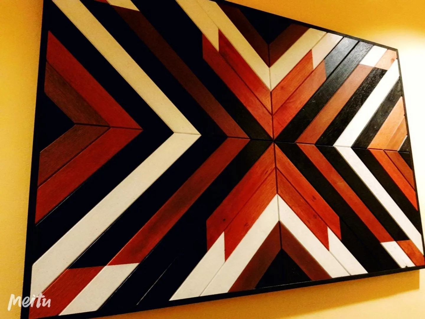 Loft Pals Urbanstay Lodge, Kapit