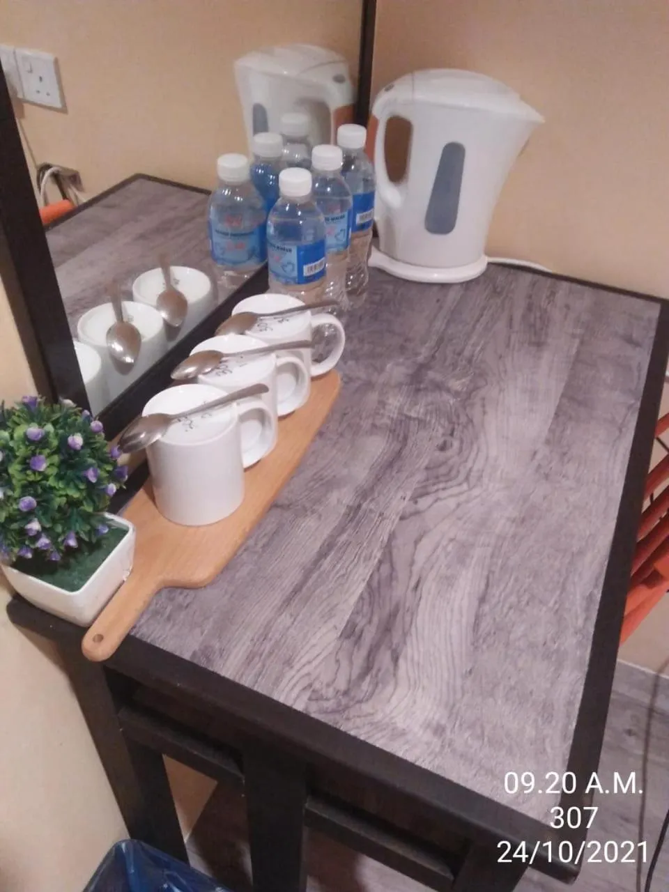 Loft Pals Urbanstay Lodge, Kapit