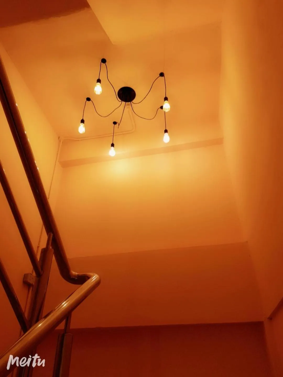 Loft Pals Urbanstay Lodge, Kapit