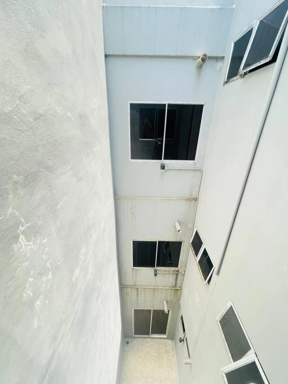 Loft Pals Urbanstay Lodge, Kapit