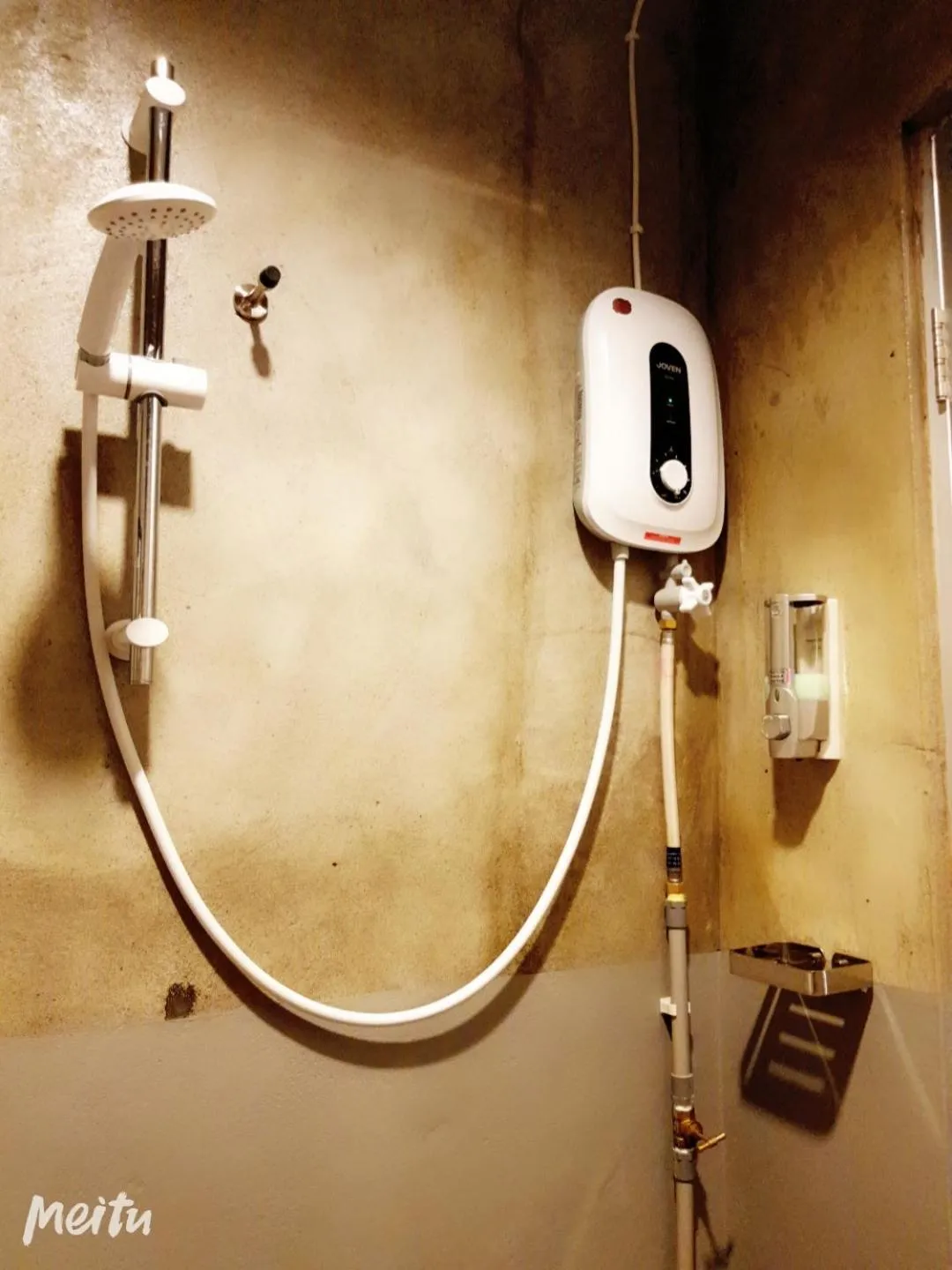 Loft Pals Urbanstay Lodge, Kapit