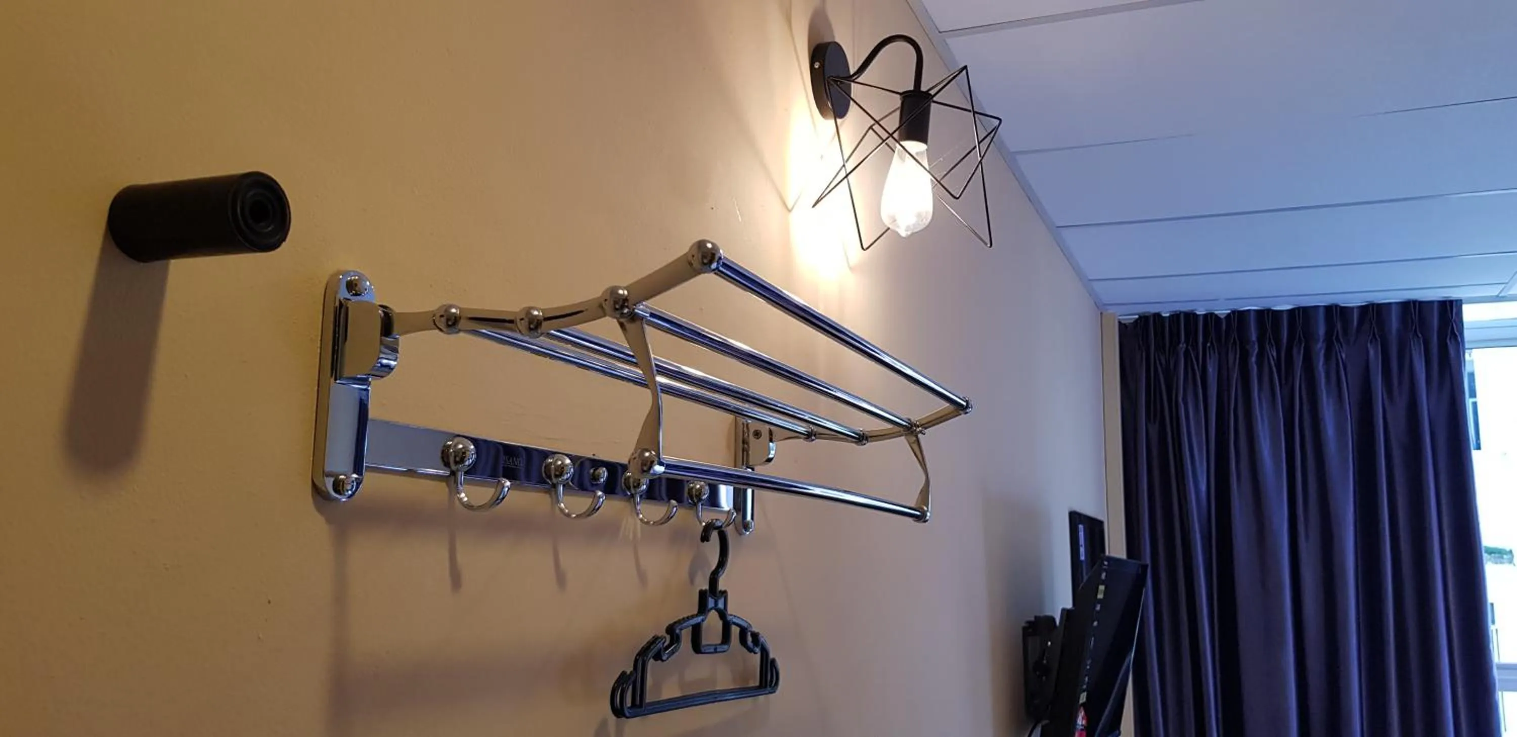 Loft Pals Urbanstay Lodge, Kapit