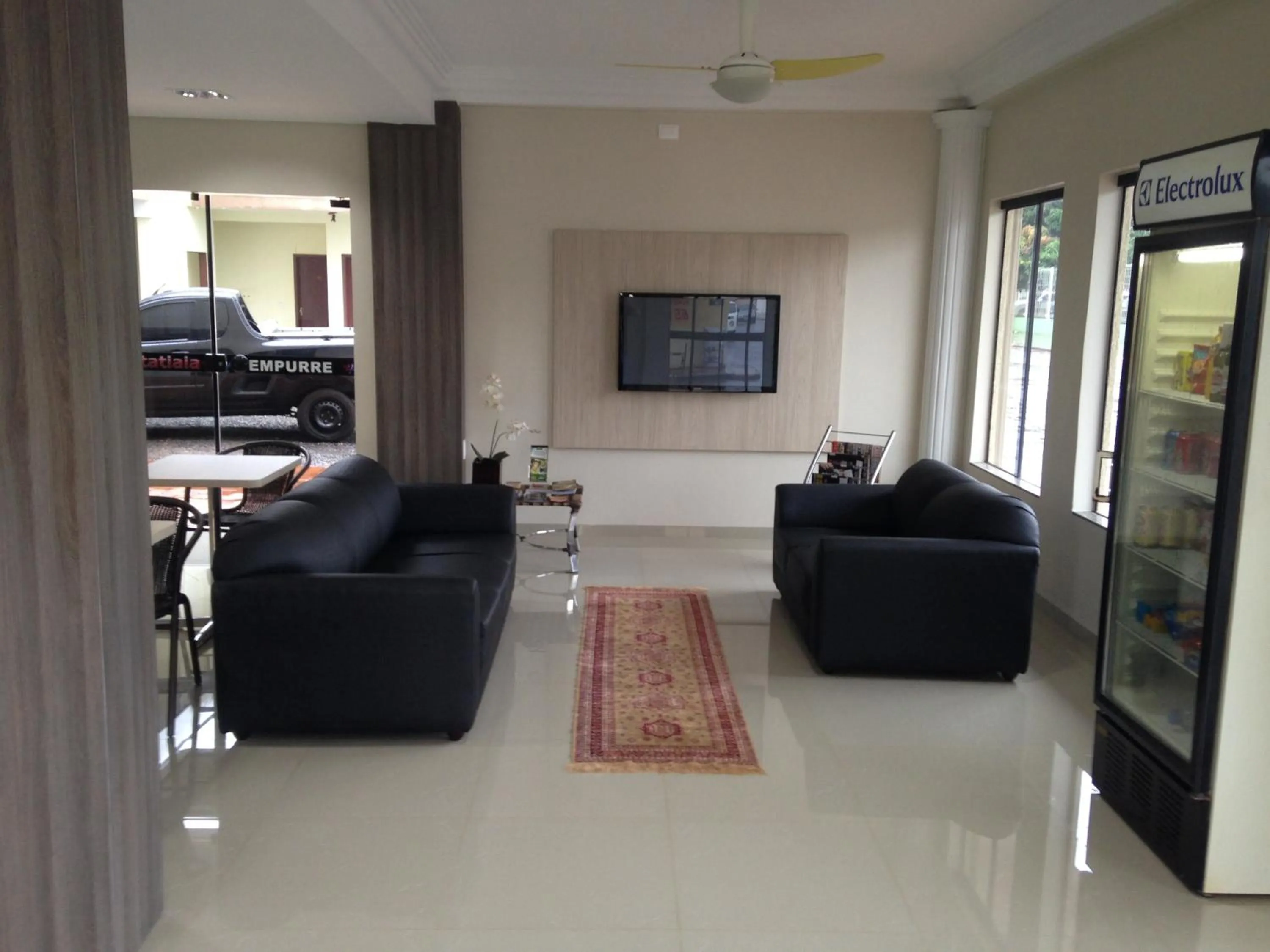 Communal lounge/ TV room in Hotel Itatiaia