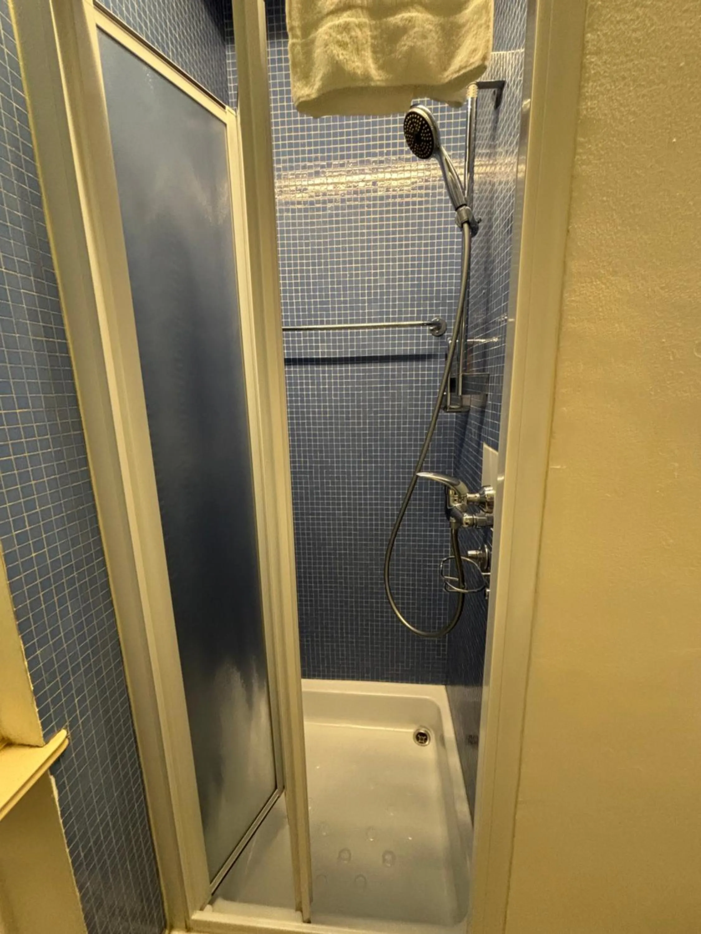 Bathroom in Hotel San Carlo