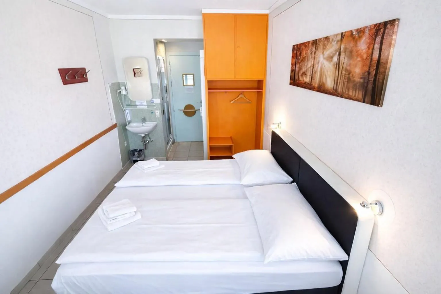 Bed in Hotel San Carlo