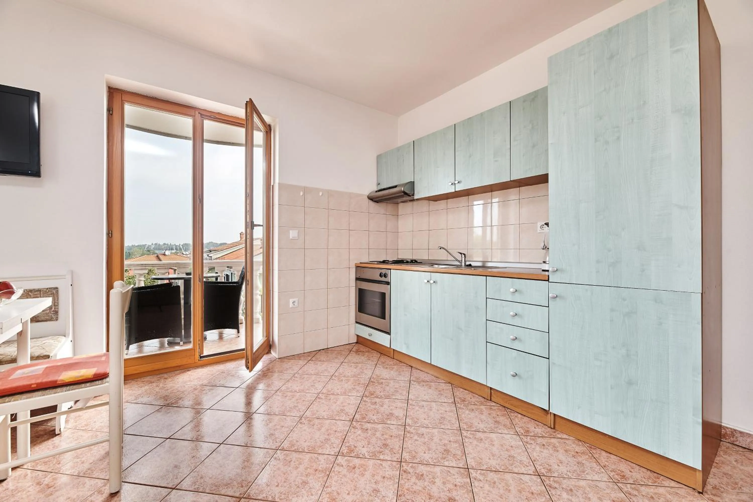 APARTMENT CAR UMAG 3
