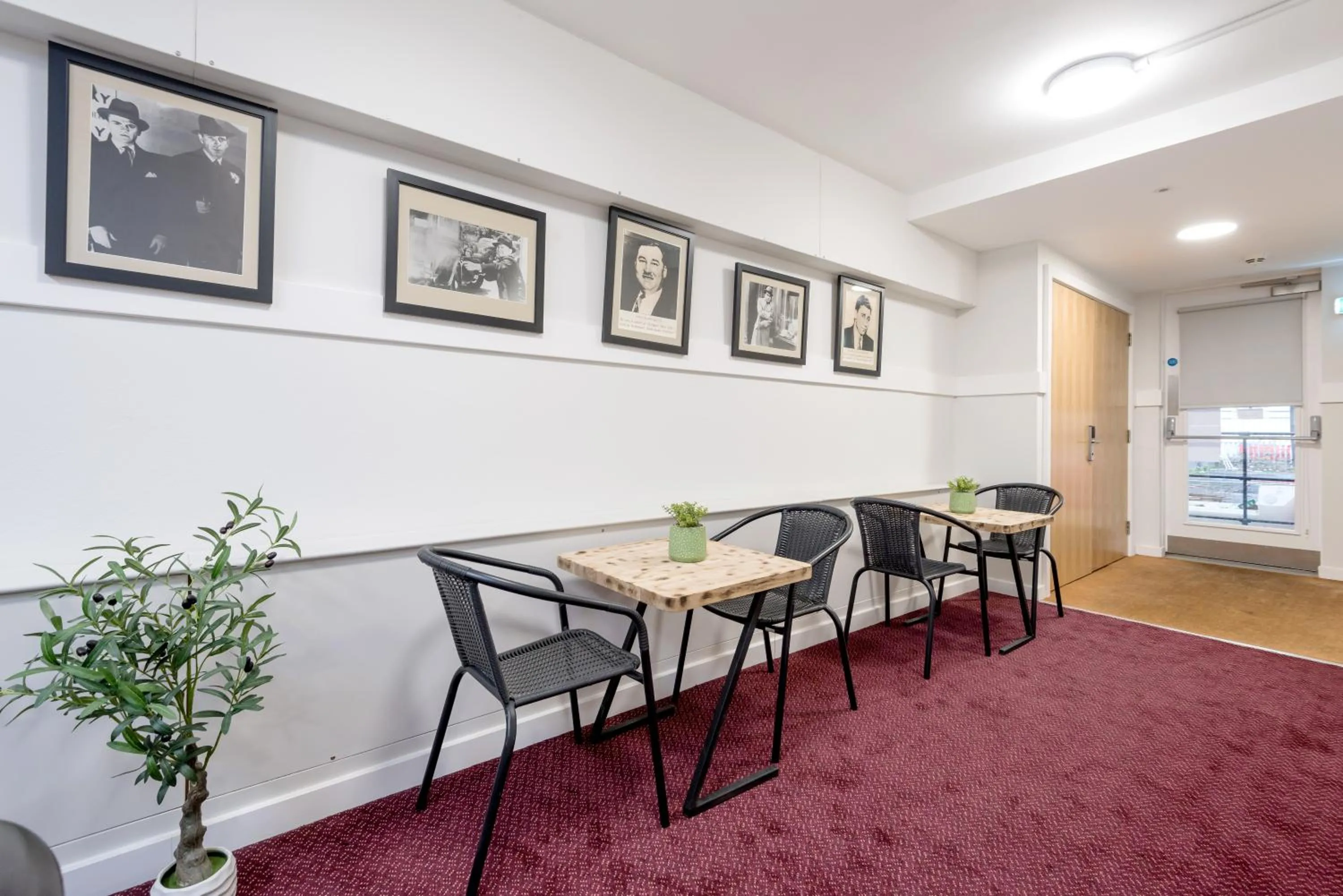 Lobby or reception in SMITH PLACE HOTEL