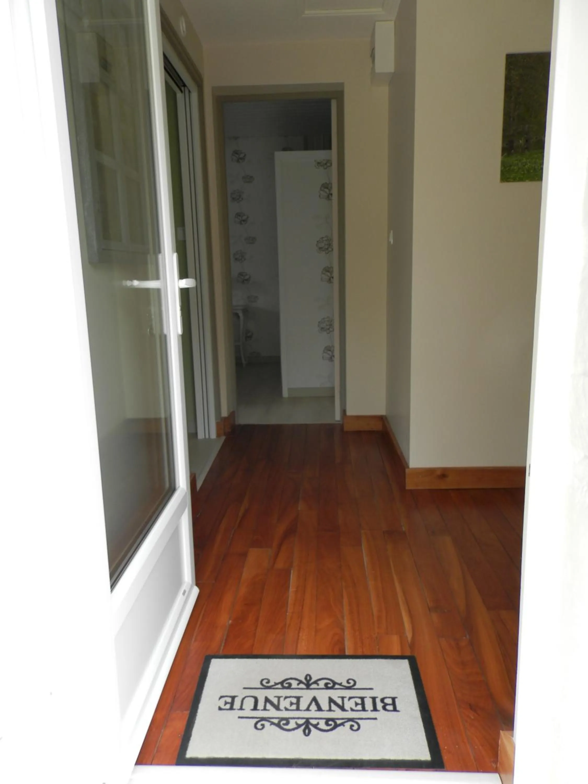 Facade/entrance in Au pré du Mignon aux portes du Marais Poitevin