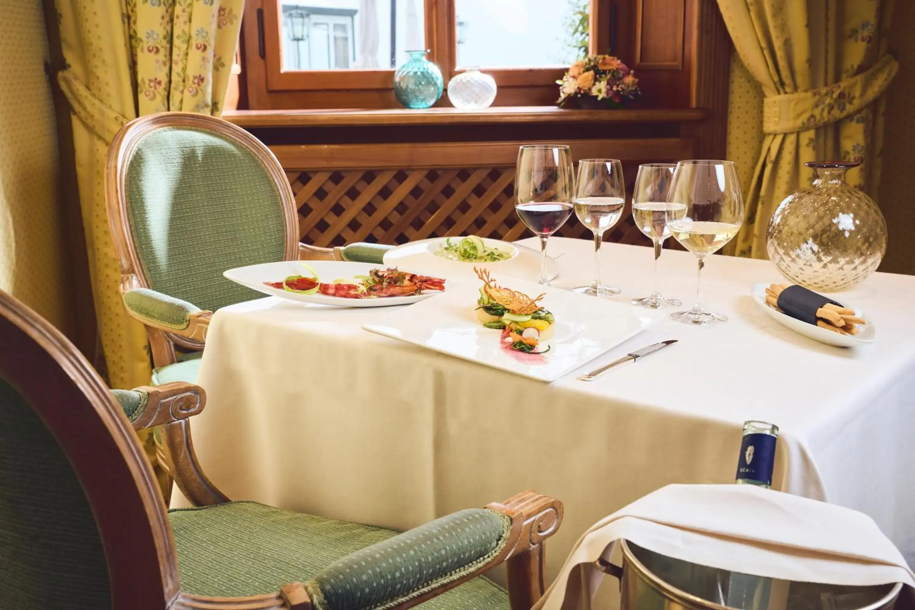 Restaurant/places to eat in Villa Principe Leopoldo Restaurant/places to eat in Villa Principe Leopoldo