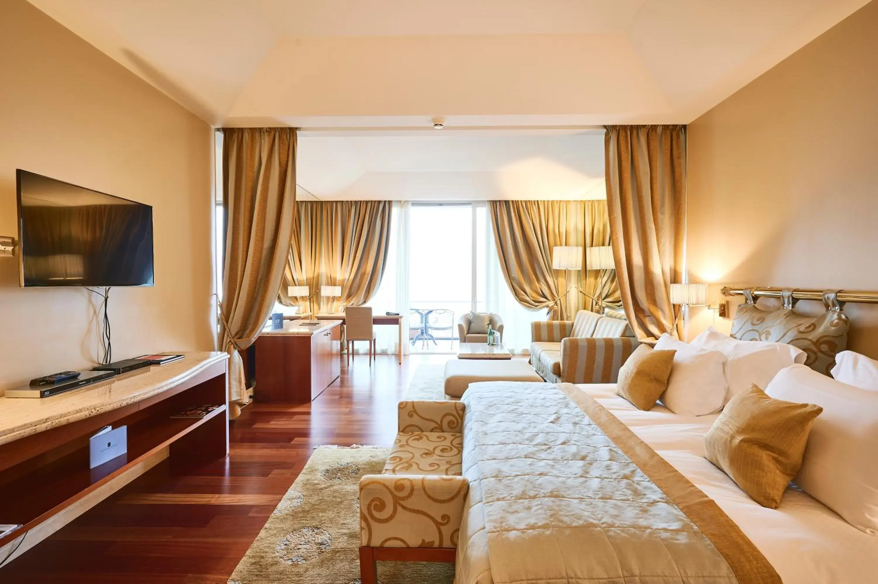 Living room, Bed in Villa Principe Leopoldo Living room, Bed in Villa Principe Leopoldo