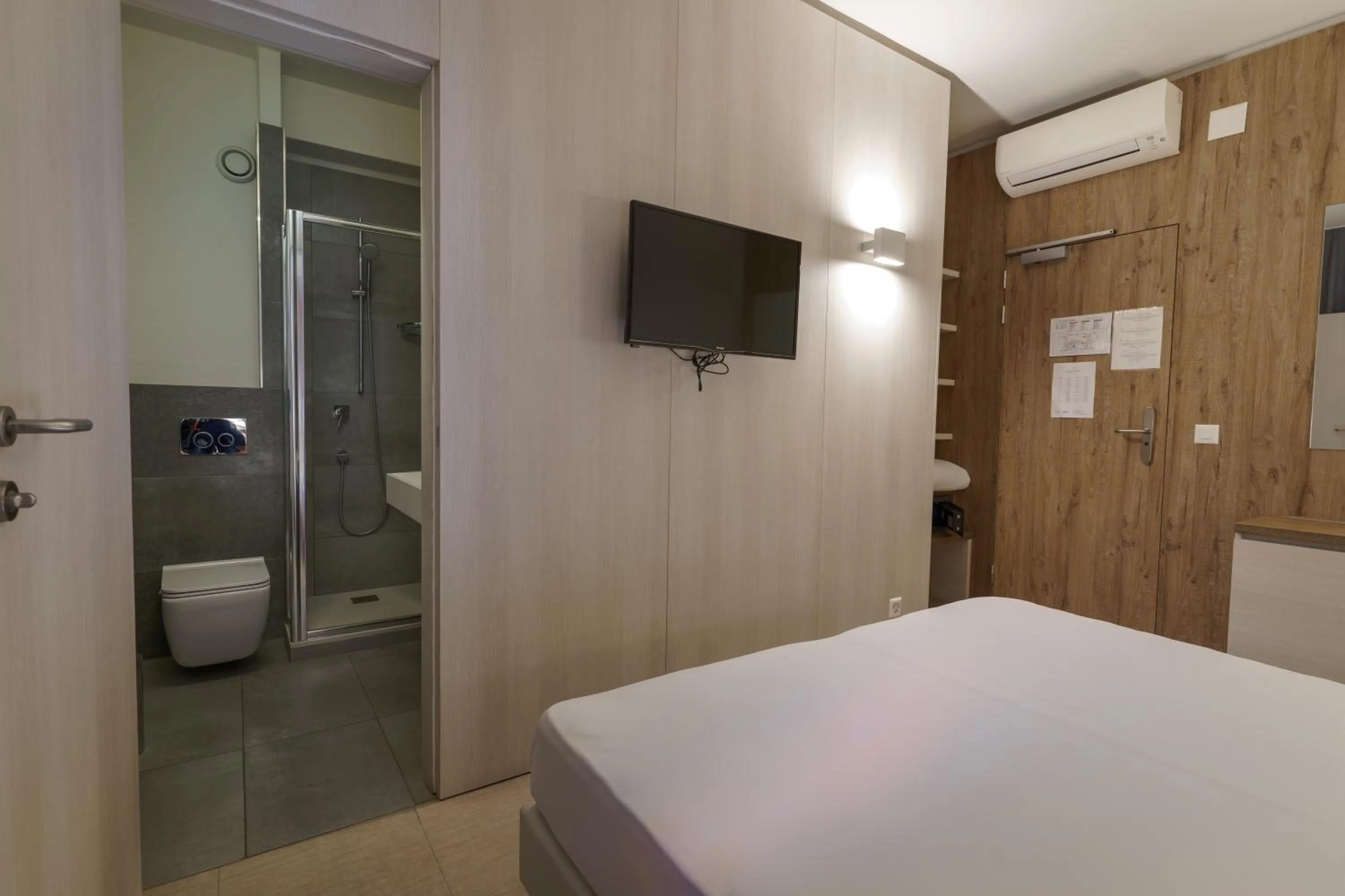 Bed in Hotel Morgana