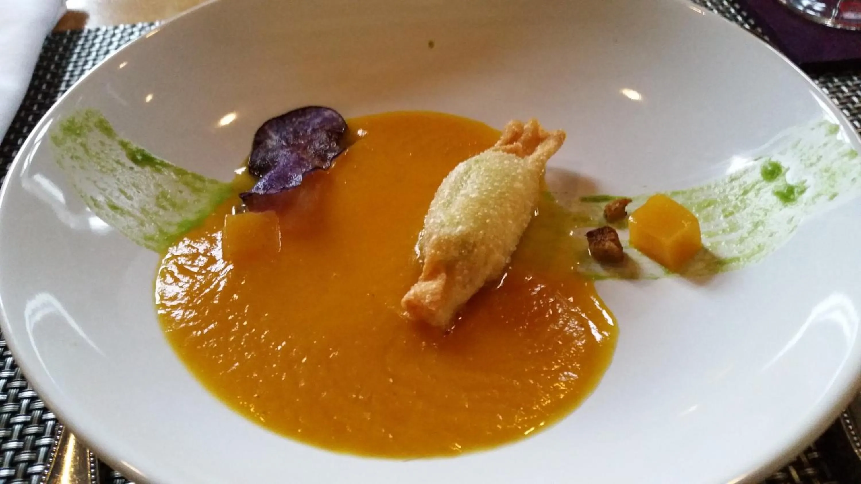 Food in Rhönblick Landhotel - Restaurant - Countrypub